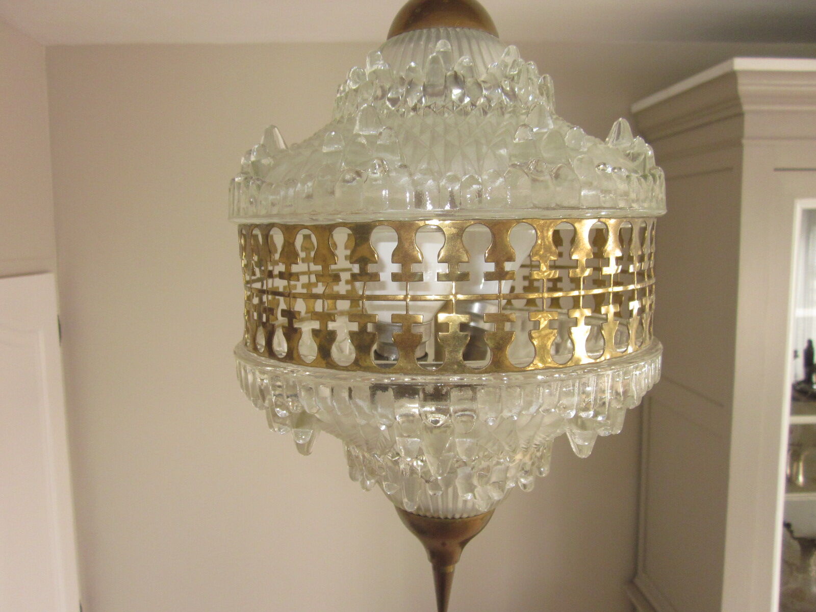 Art deco hanging lamp