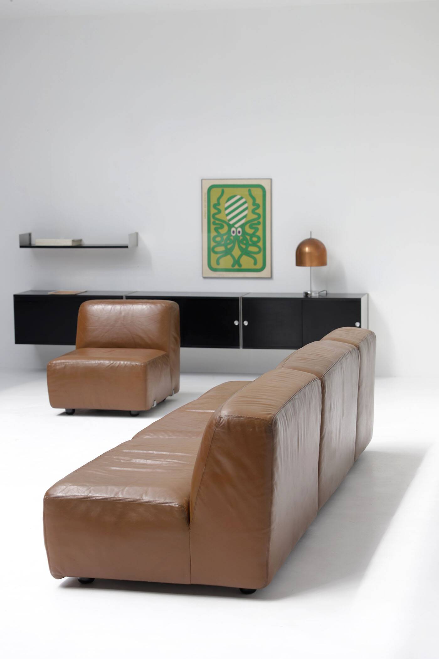 Modular leather sofa, manufactured by Durlet, Belgium, 1970s.