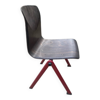 Mullca chair