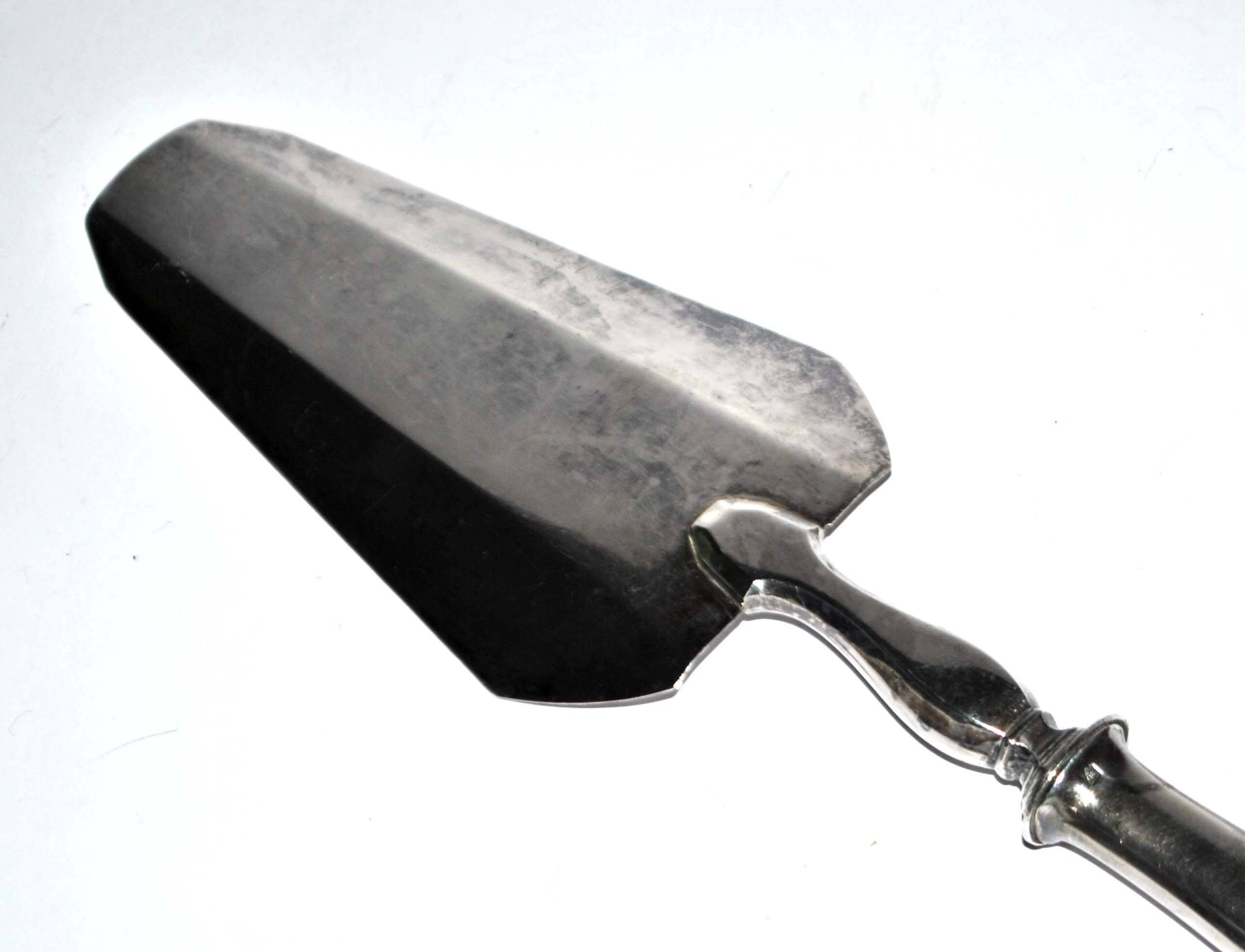 ART DECO pie server in silver metal - geometric decoration 1920-1930