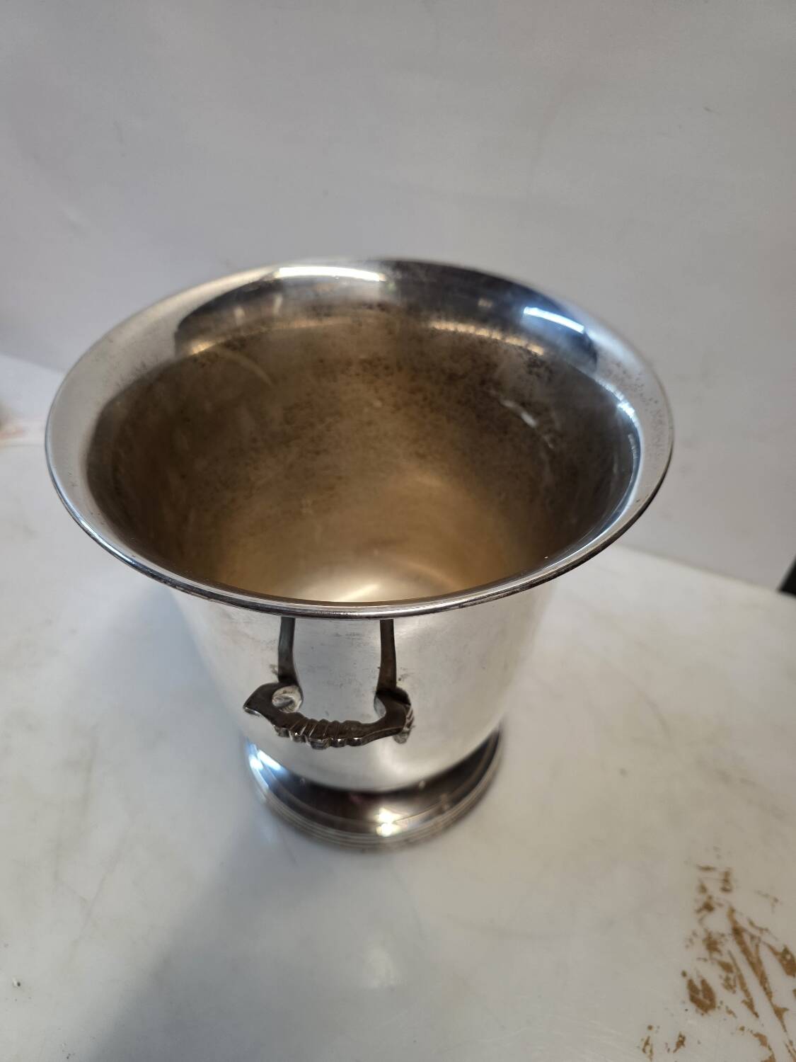 Silver-plated champagne bucket from the mid-20th century.