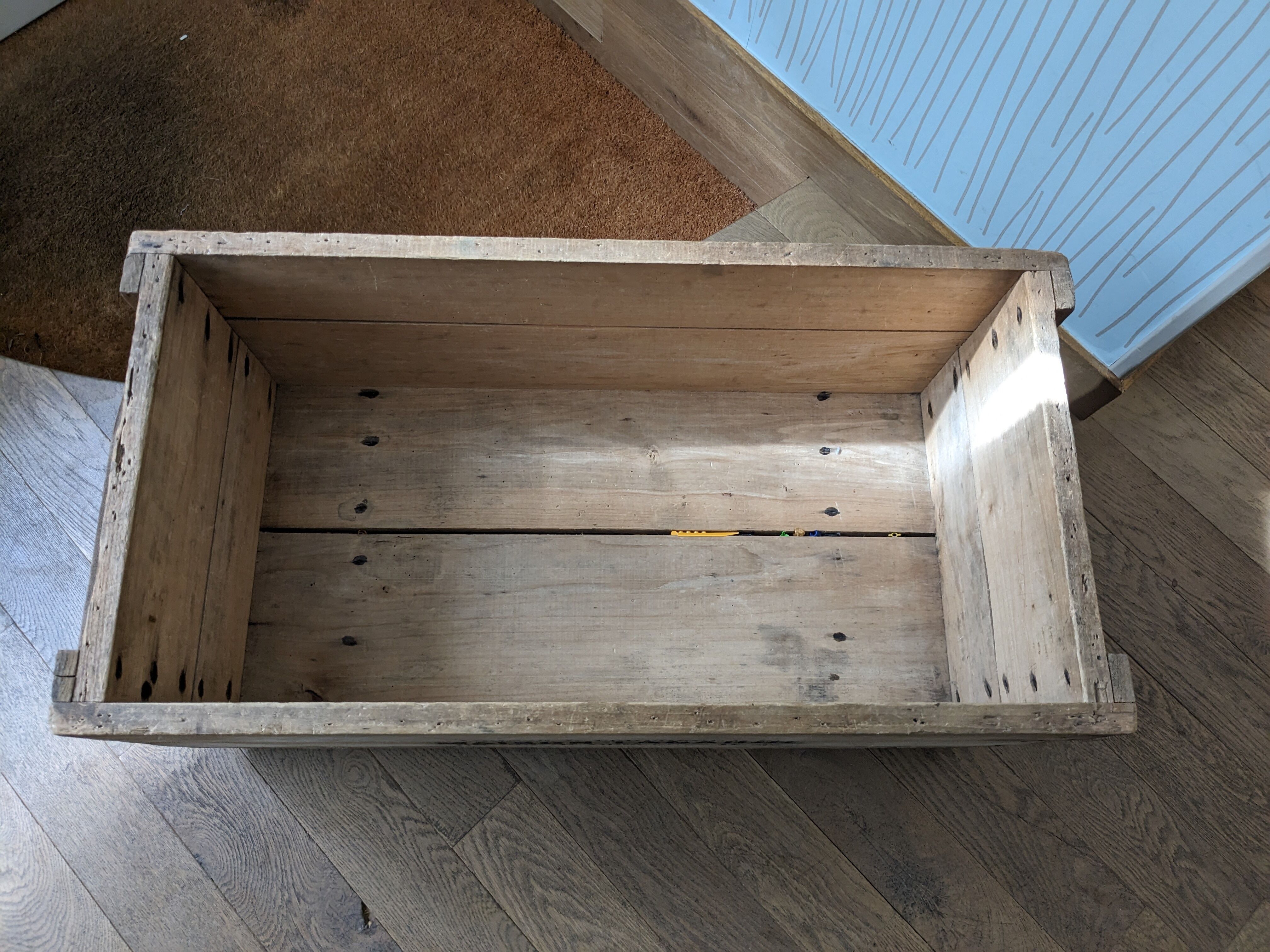 Wooden box