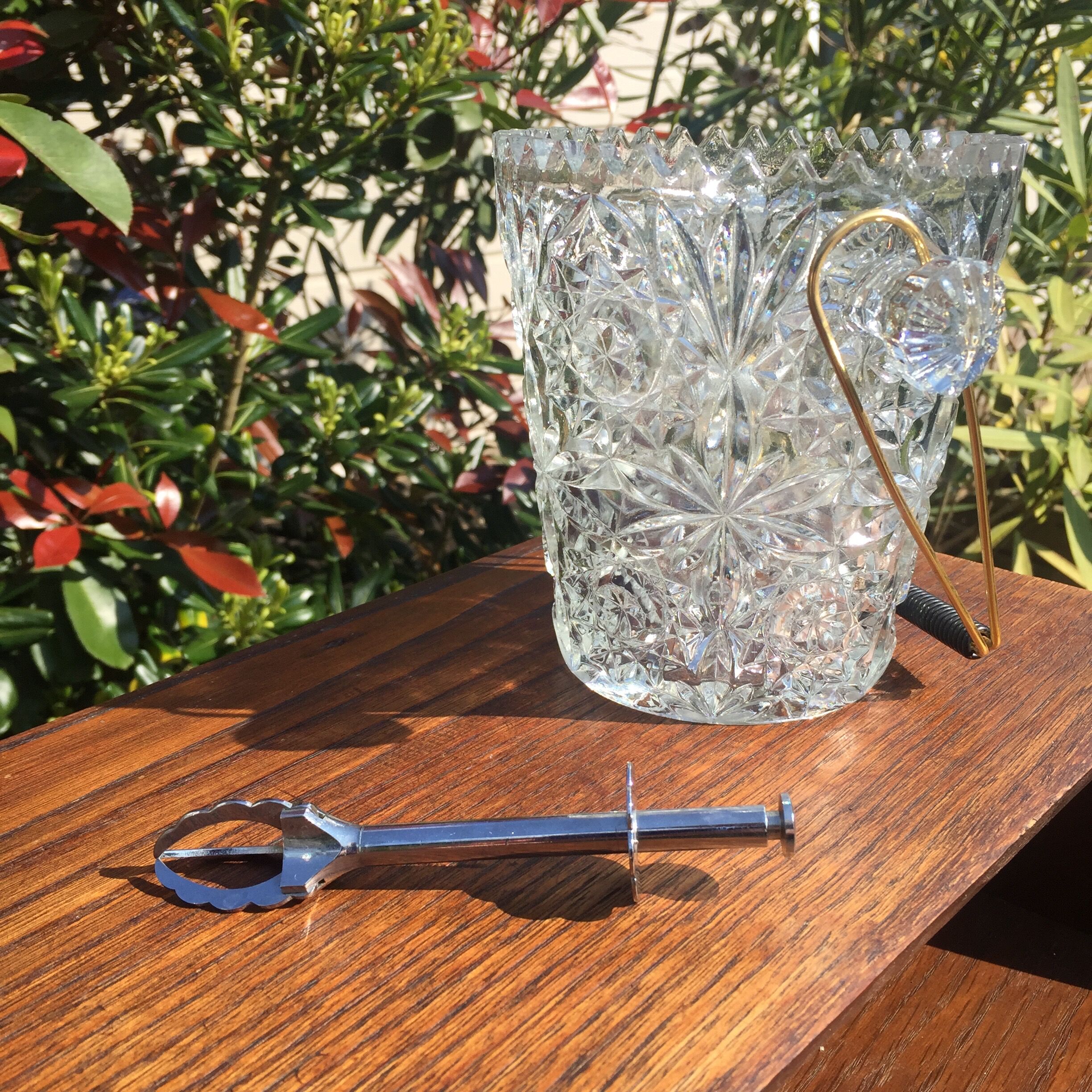 Vintage ice cube bucket