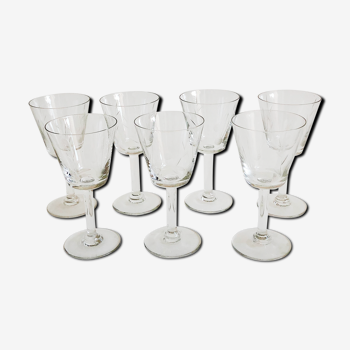 Port glasses