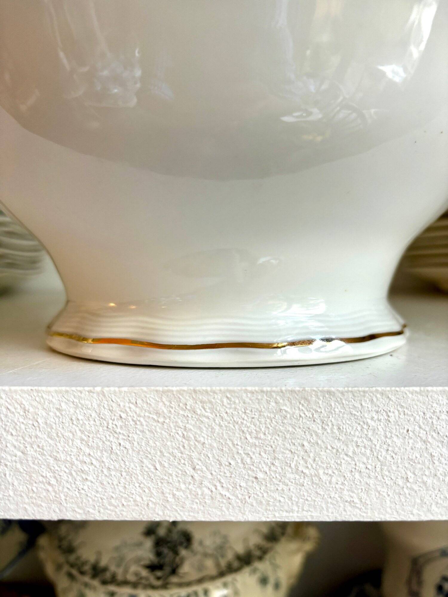 ULIM salad bowl in white and gold Limoges porcelain