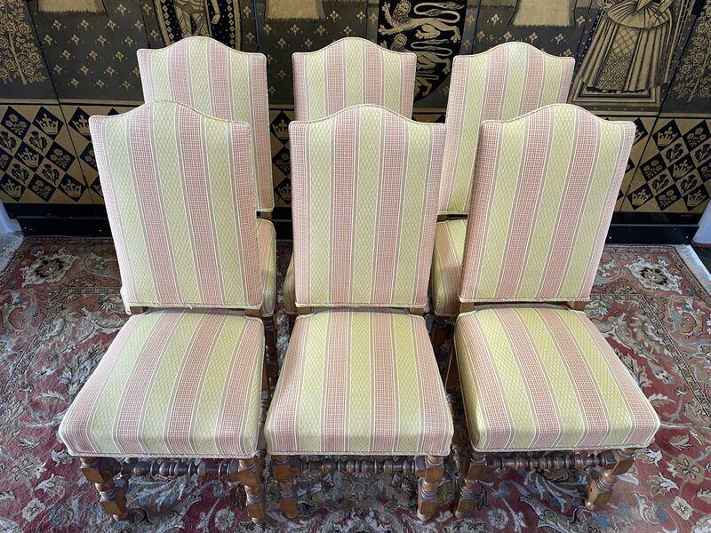 Set of 6 Louis XIII style chairs