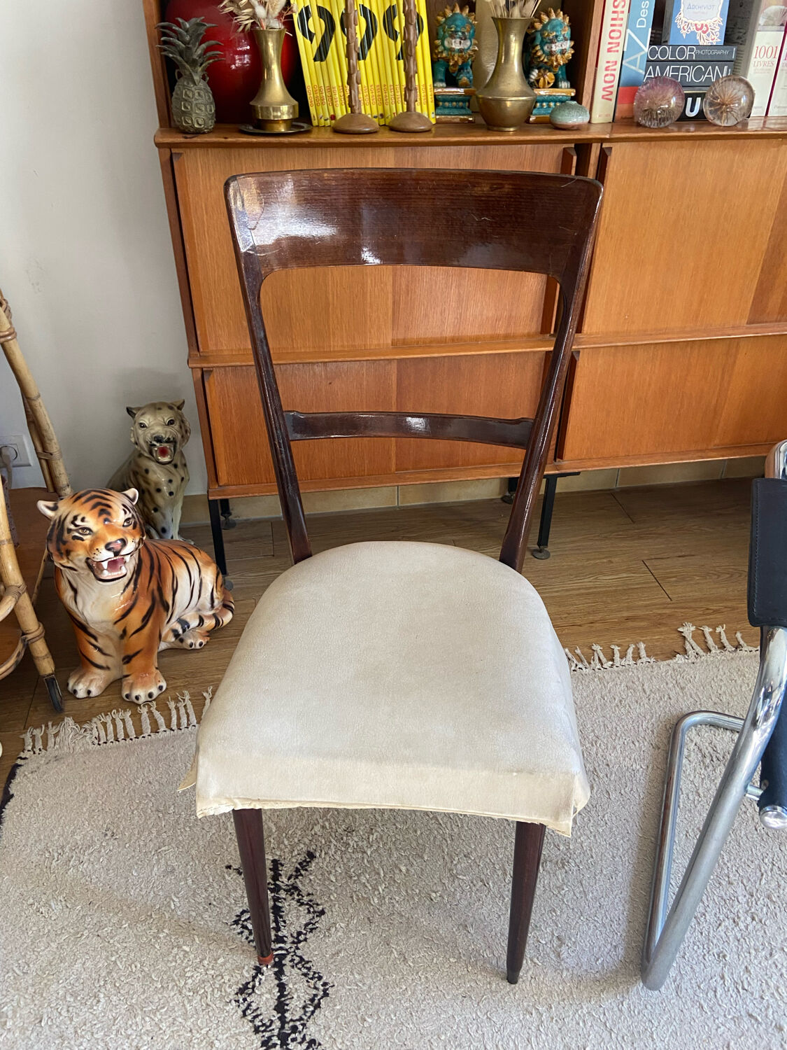 Series of 4 mahogany chairs 40s