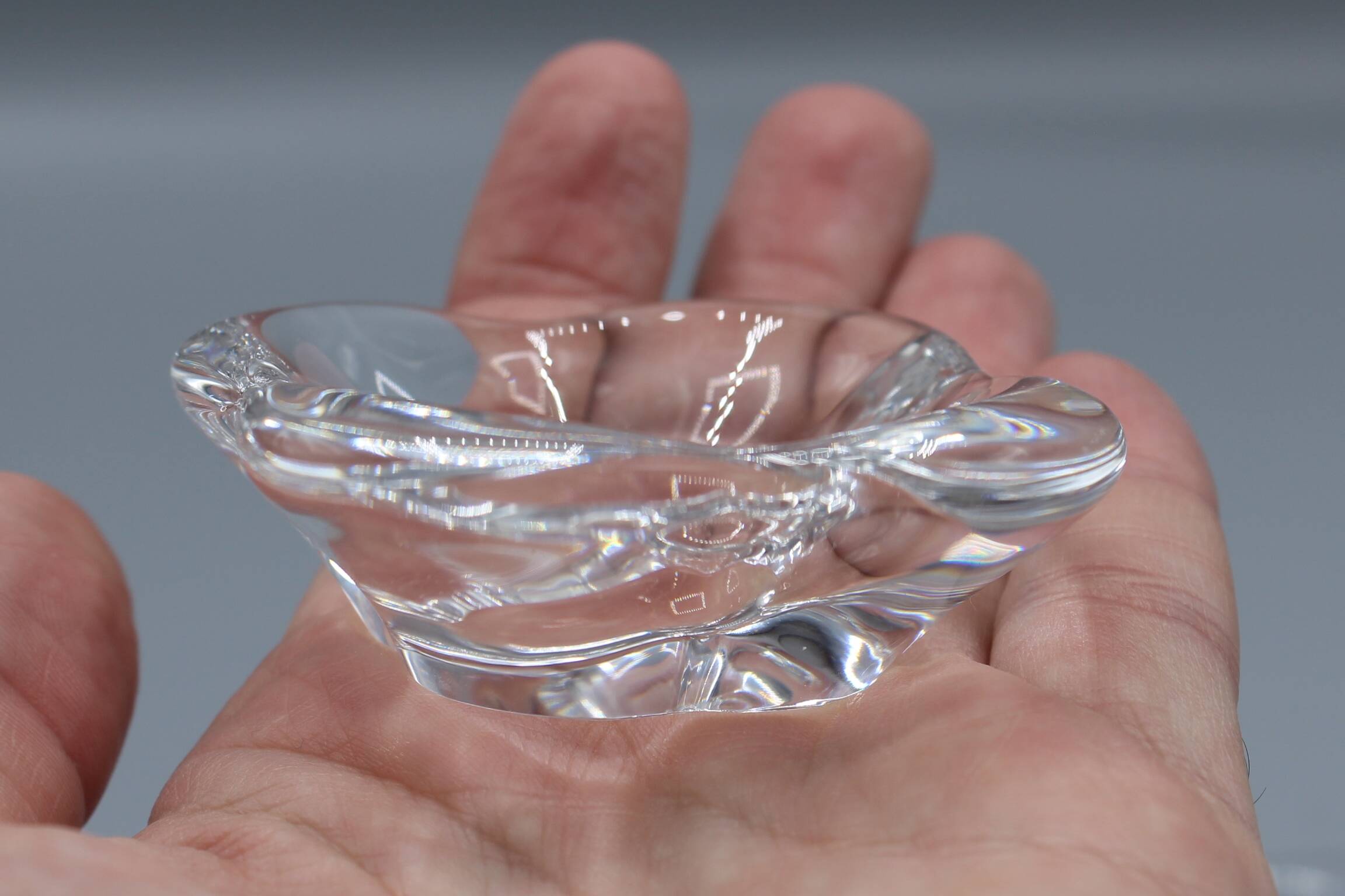 2 white crystal salt signature baccarat