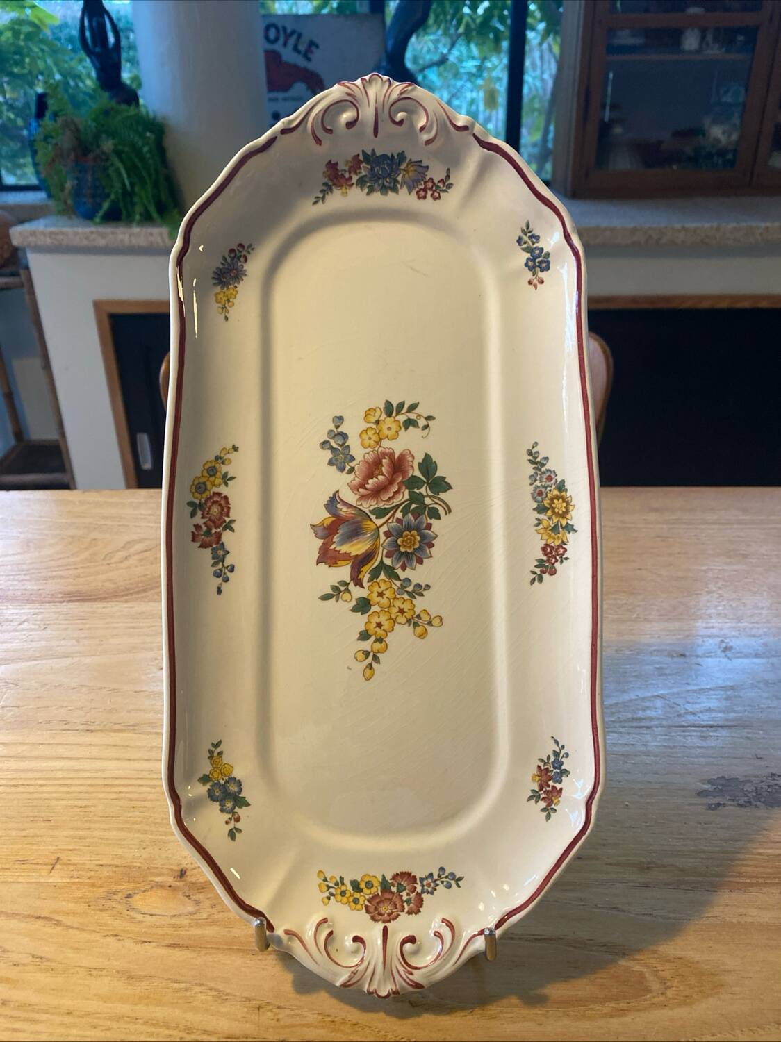 Villeroy & Boch cake plate, Montclair Flowers pattern