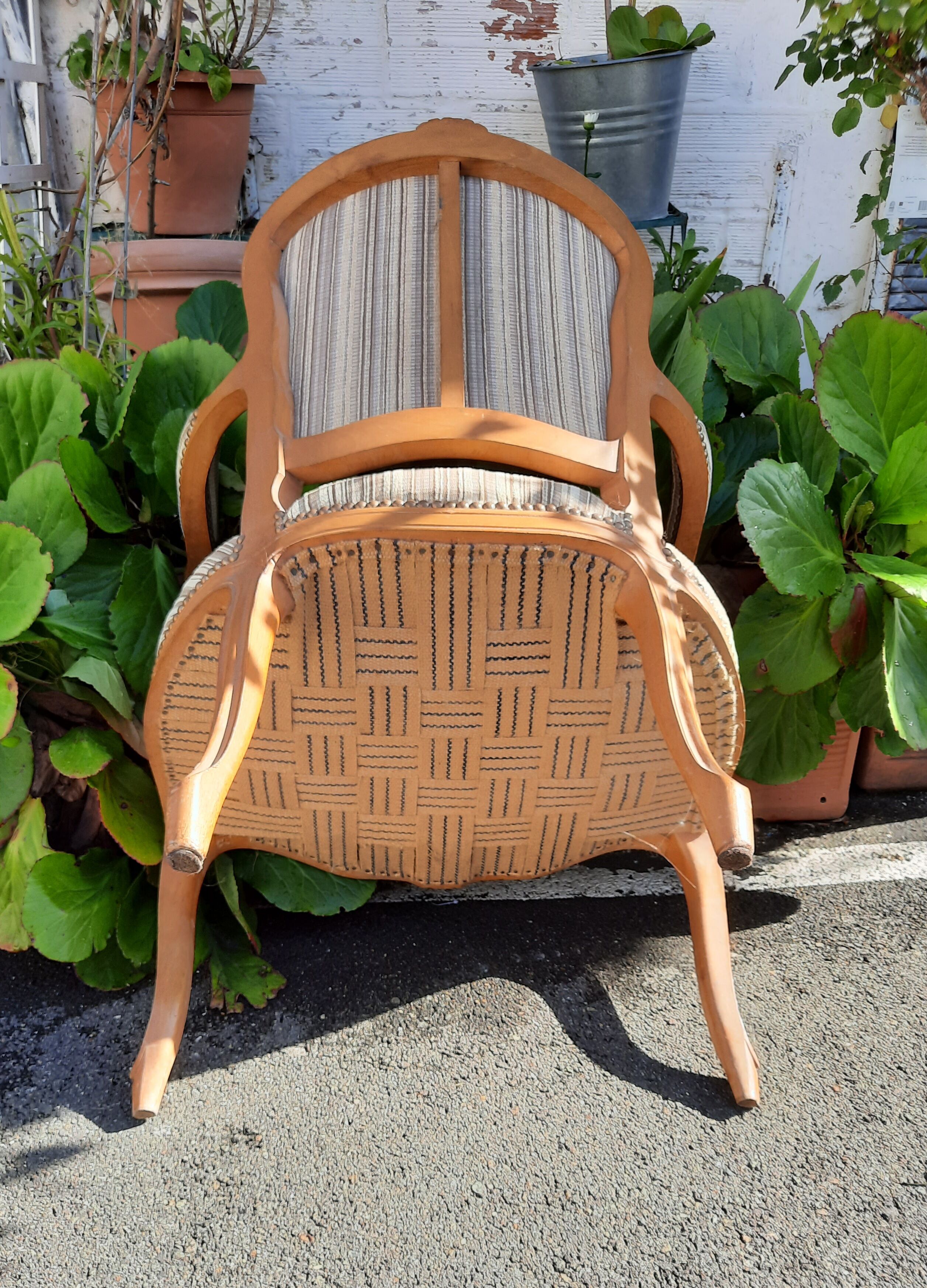 Fauteuil de style Louis XV