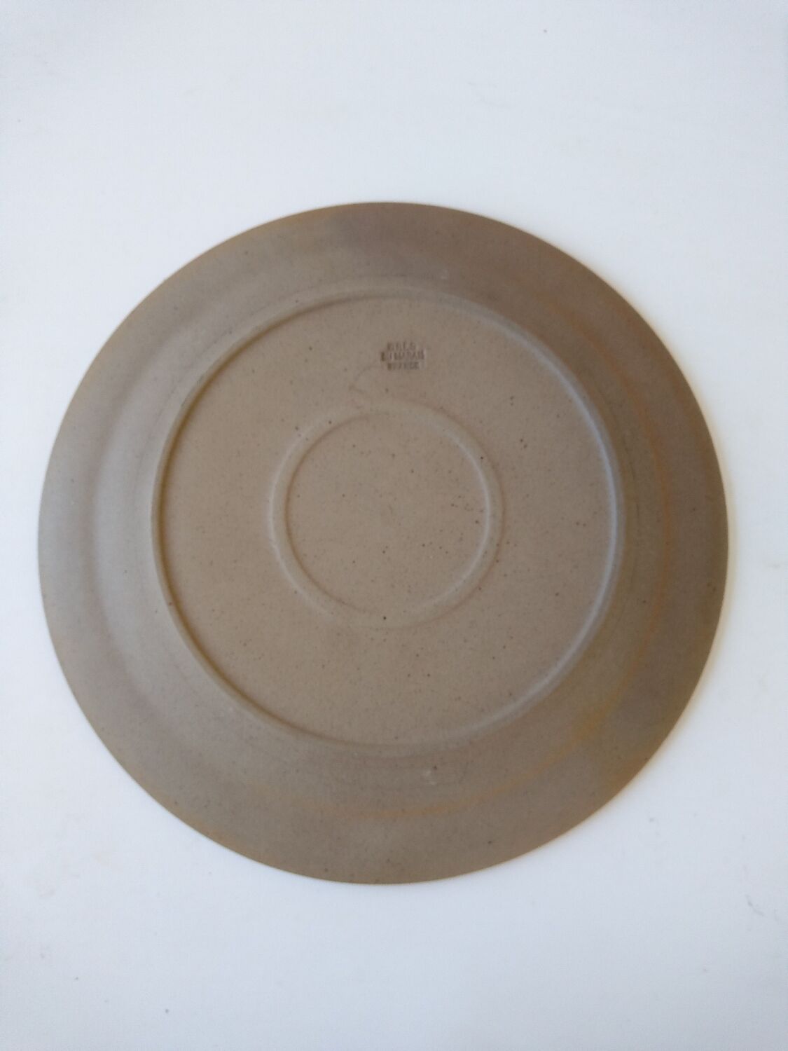 Flat plate in Marais sandstone France beige with blue, white and brown floral decoration