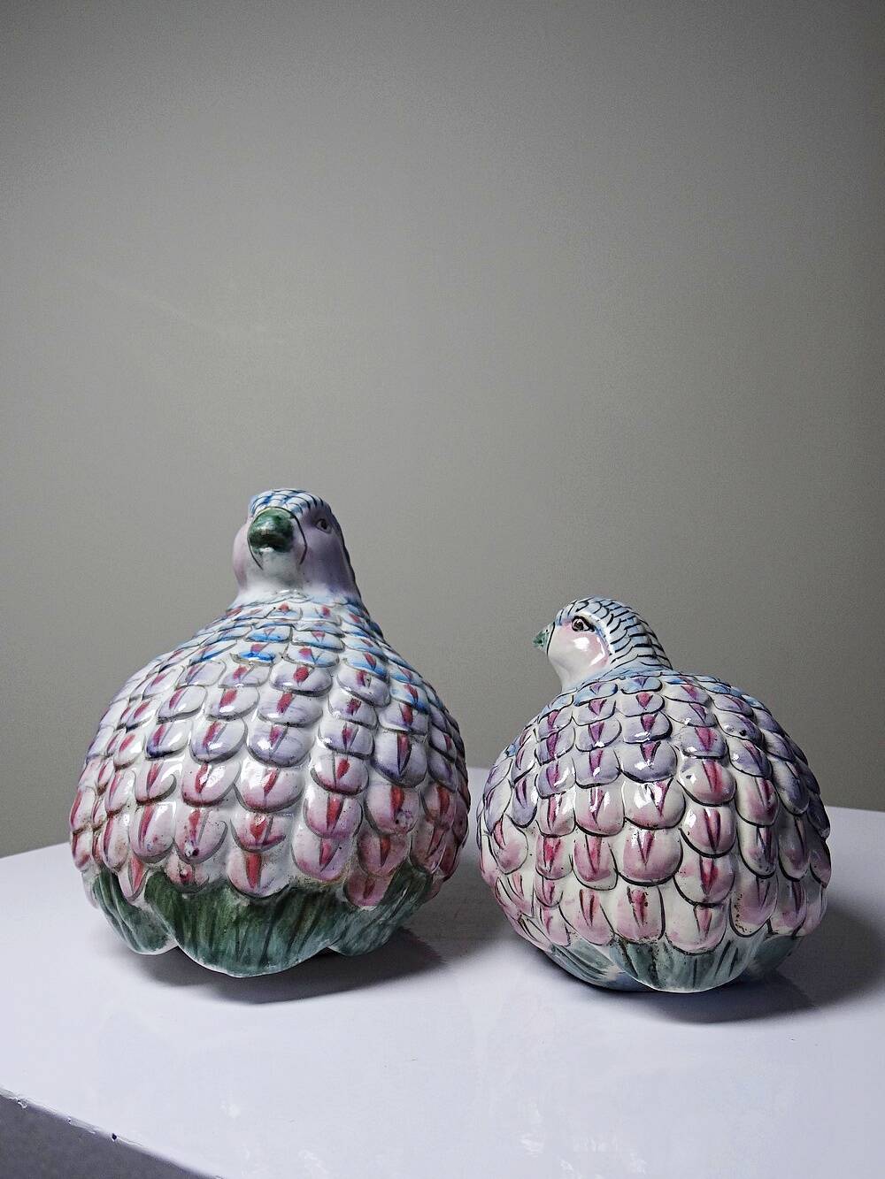 Pair of hand-painted Chinese porcelain quails, 1960s-1970s.