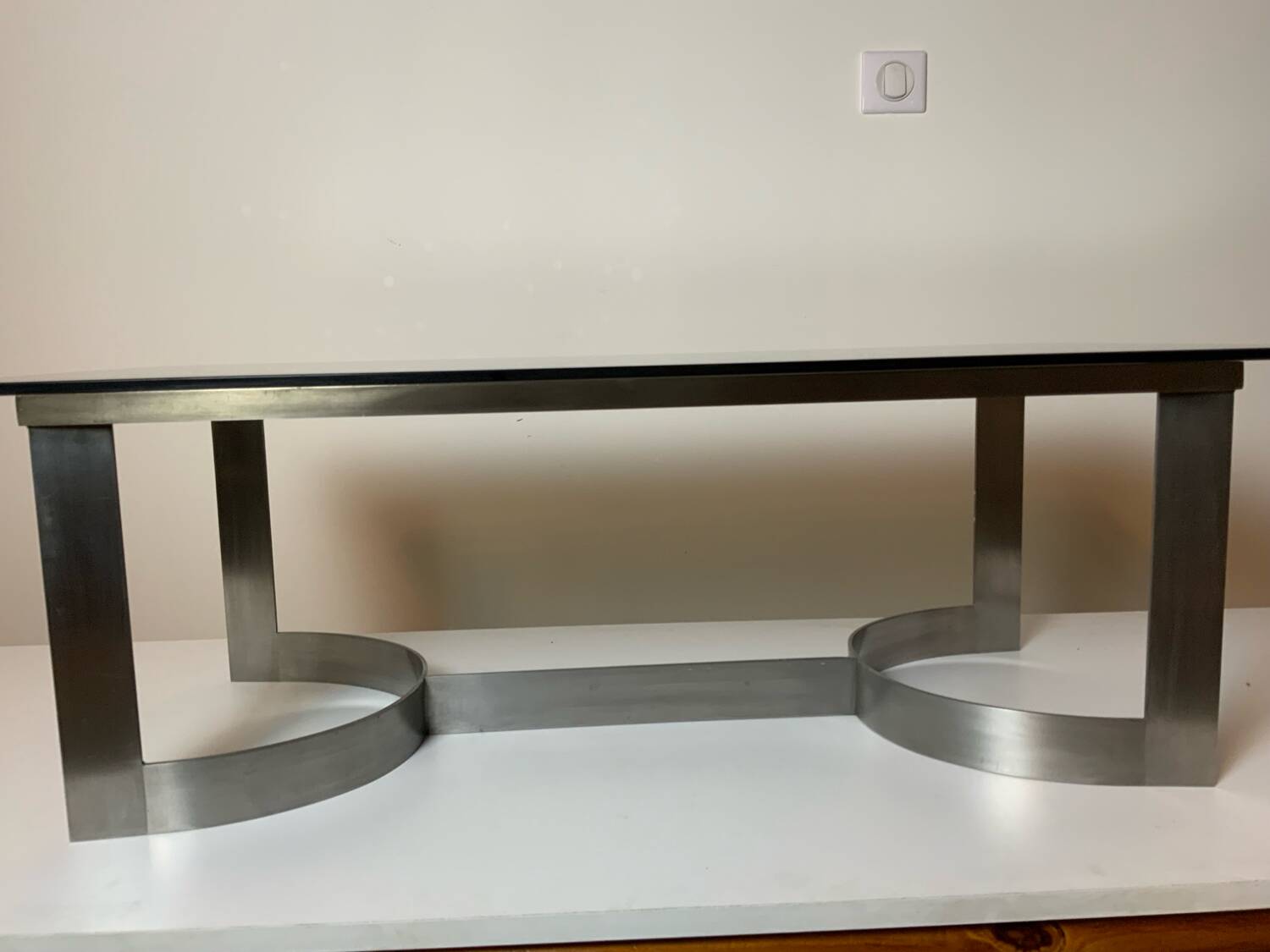 70´ glass coffee table