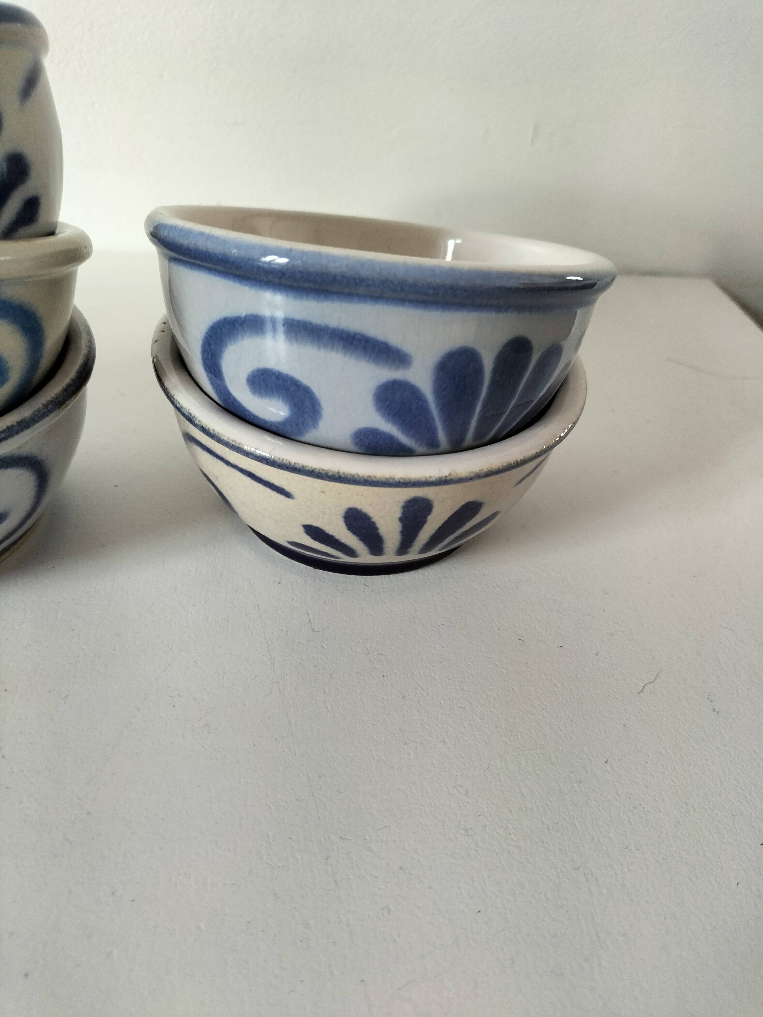 7 stoneware bowls with blue and green ocean-inspired decoration