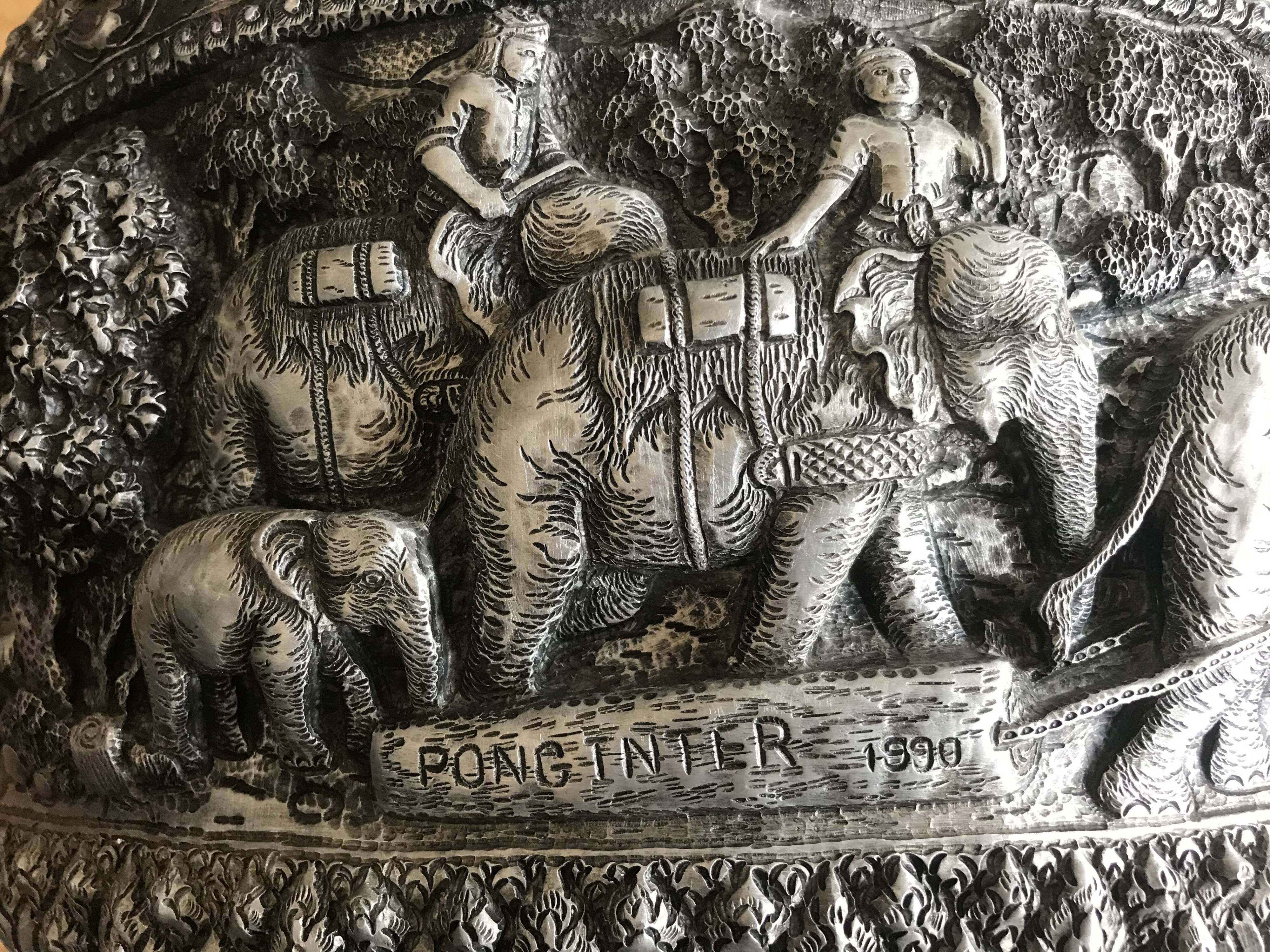 Hammered metal pot cover