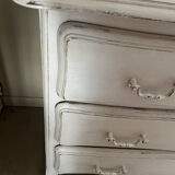 Chest of drawers with 3 curved legs