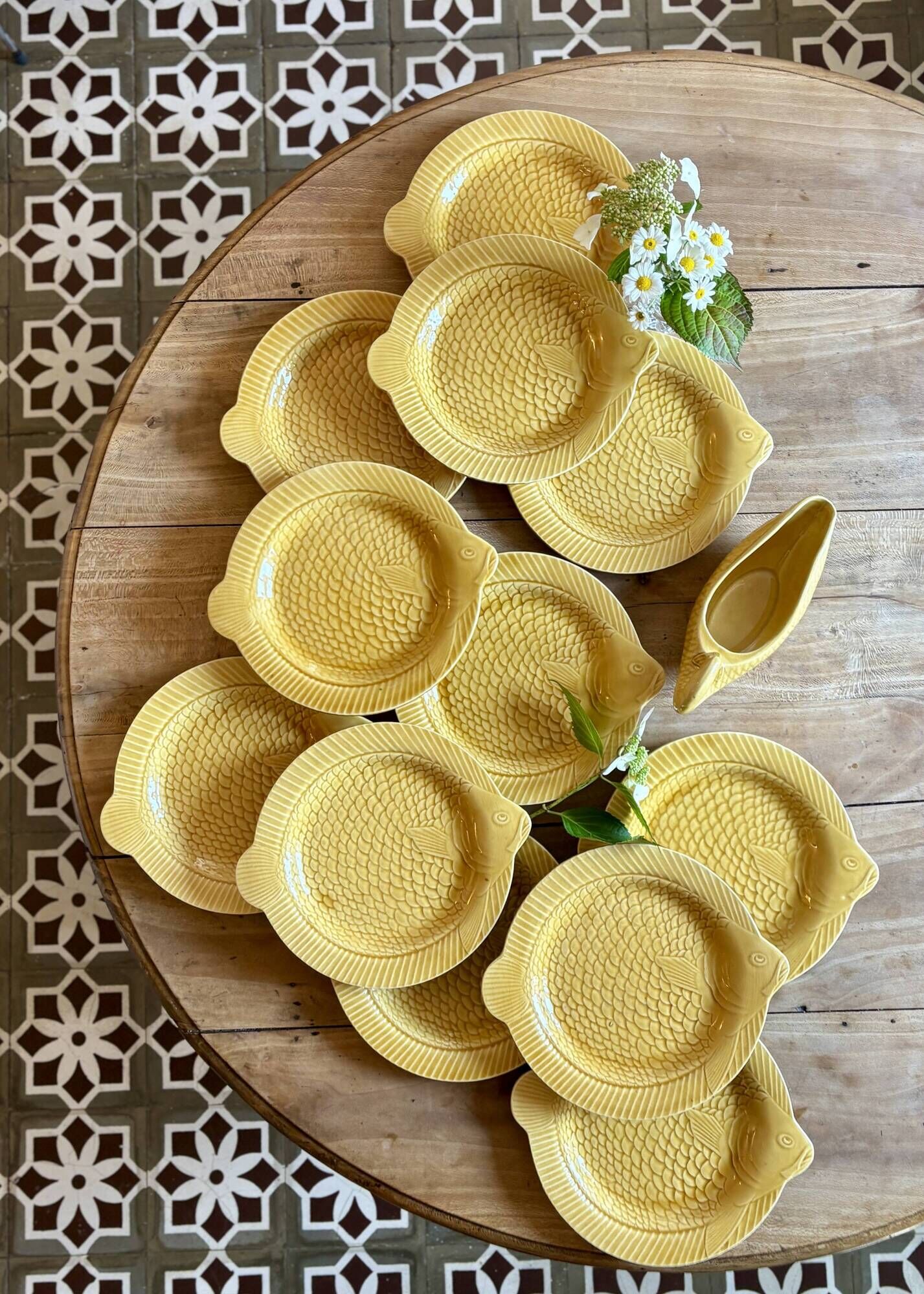 Set of 11 vintage Sarreguemines fish plates and sauceboat