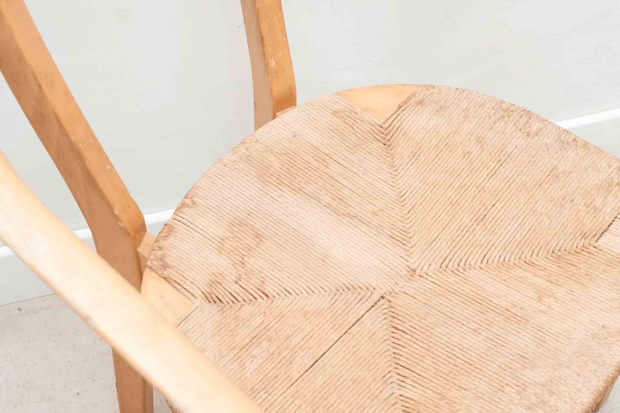 Set of 4 Scandinavian straw chairs