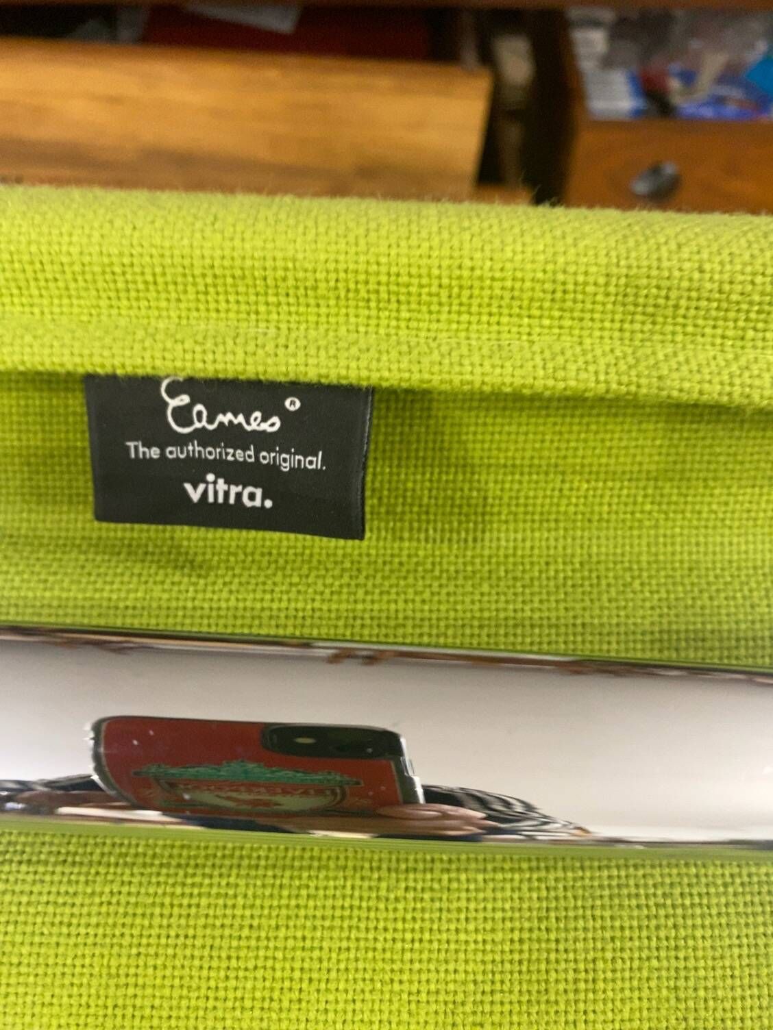 Vitra EA 108 Aluminum Swivel Chair Vitra EA 108 Aluminum Swivel Chair Vitra