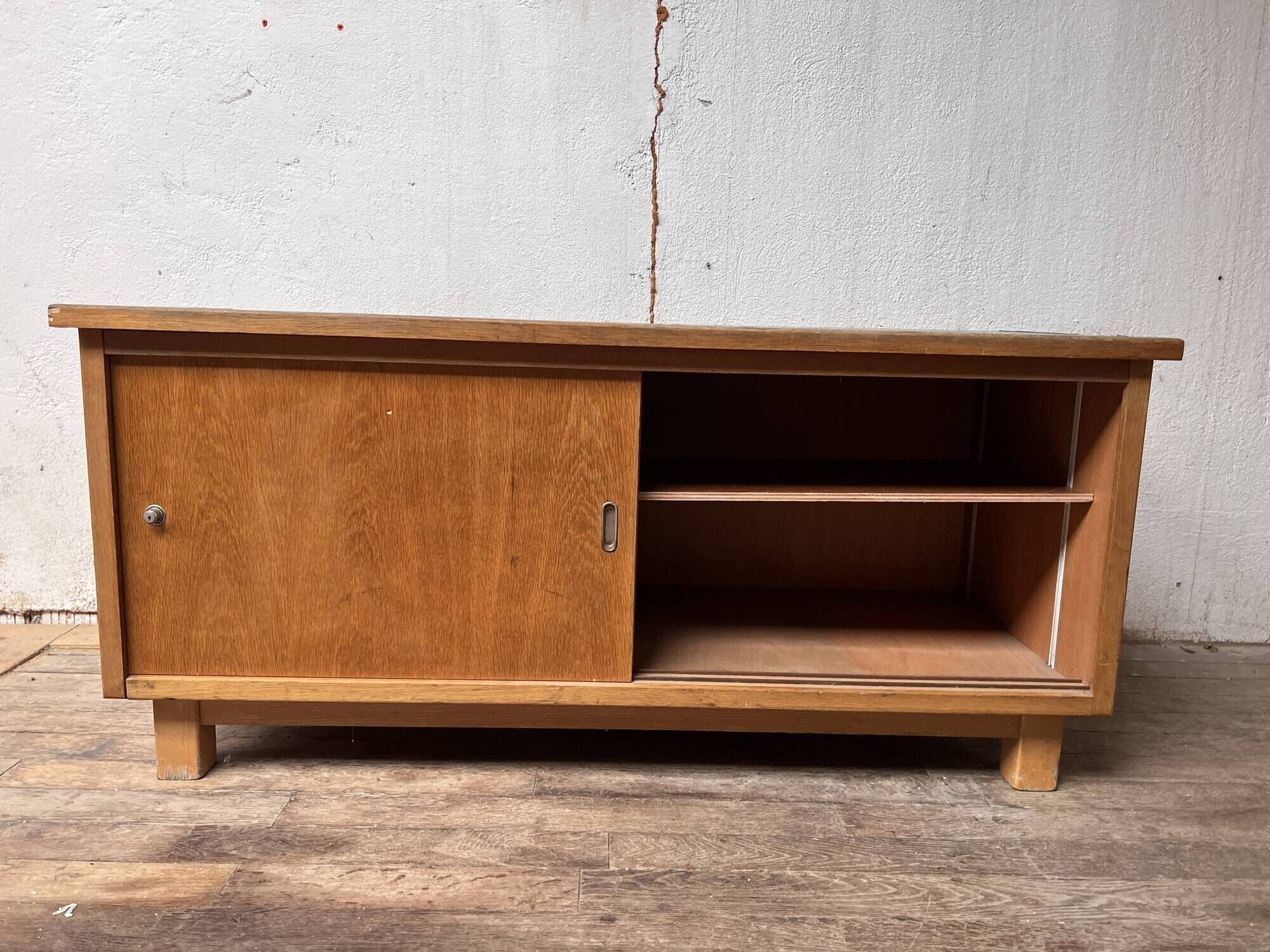 Vintage TV / hi-fi cabinet sideboard - oak - 50/60 - French modernist
