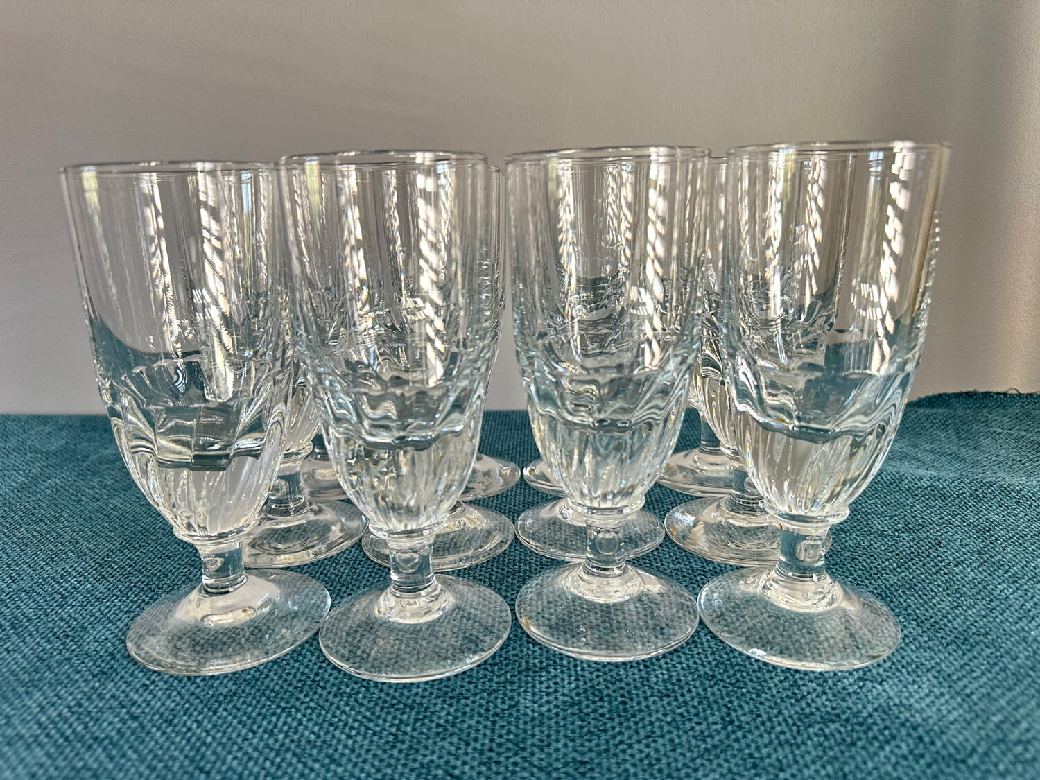 Set of 12 large Baccarat crystal glasses