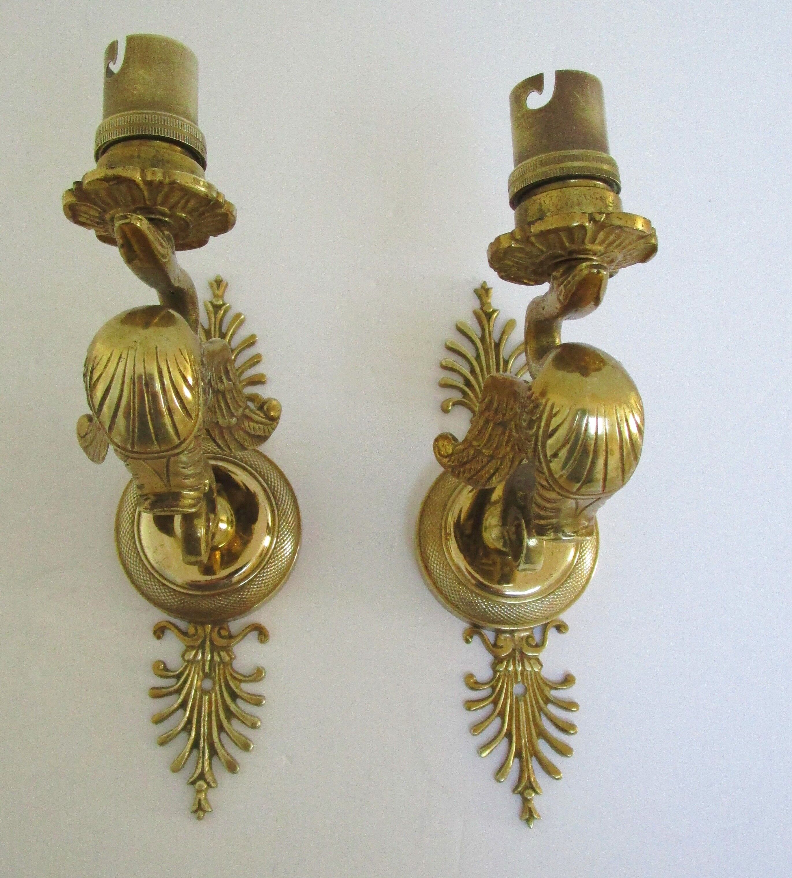 Pair of appliques swans gilded bronze patinated empire style
