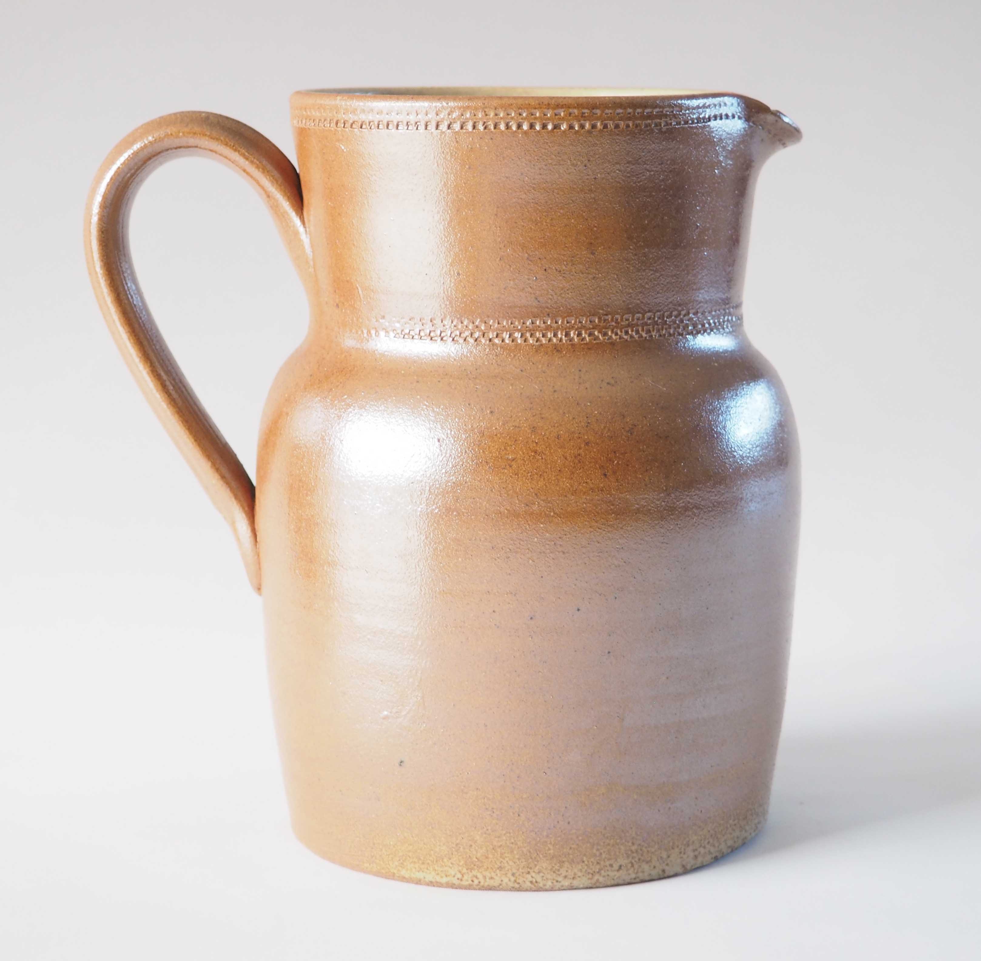 Bonny sandstone pitcher