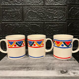 3 vintage Mobil cups