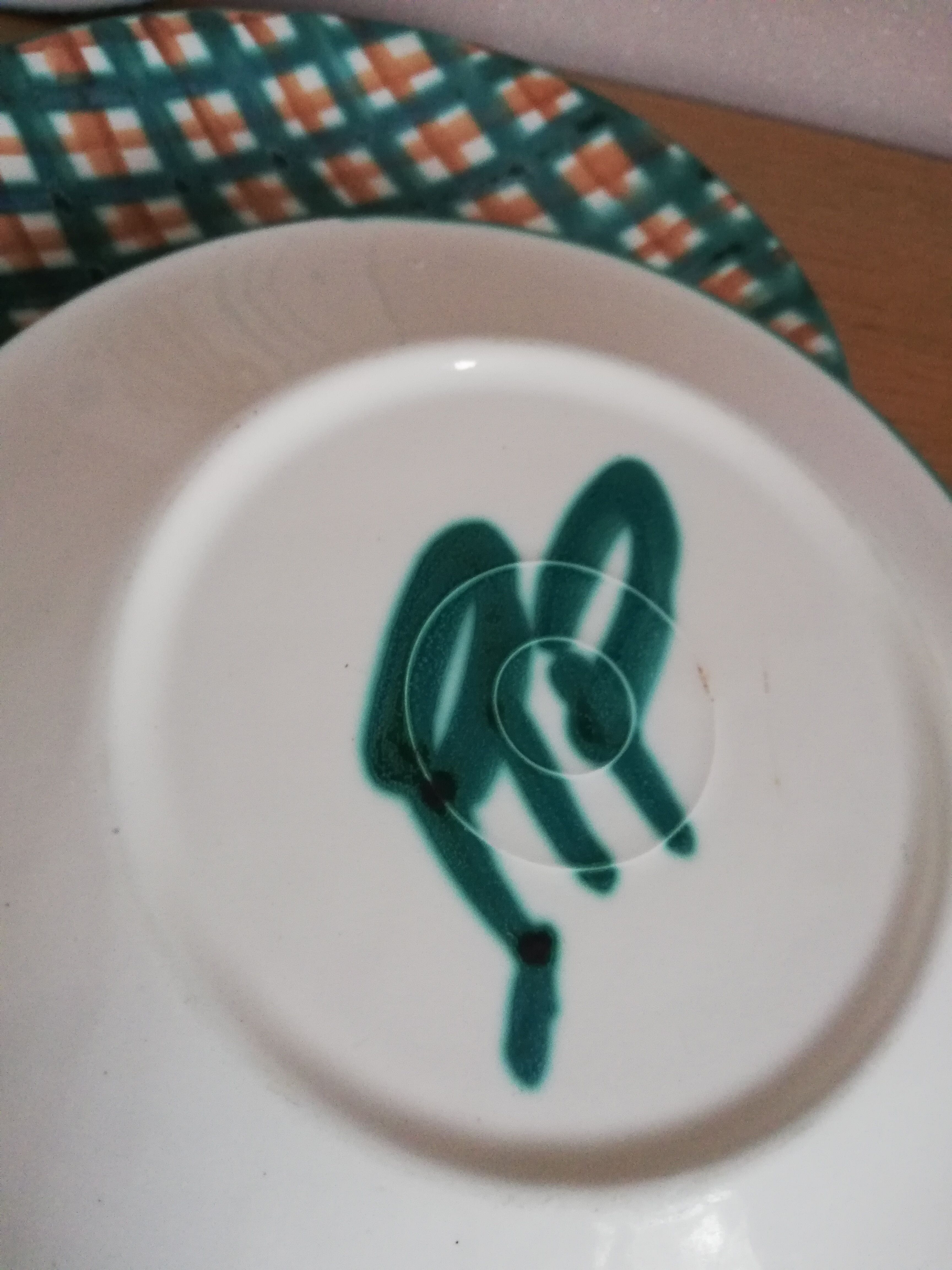 Robert Picault Vallauris dessert plates