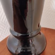 Vase en opaline noire