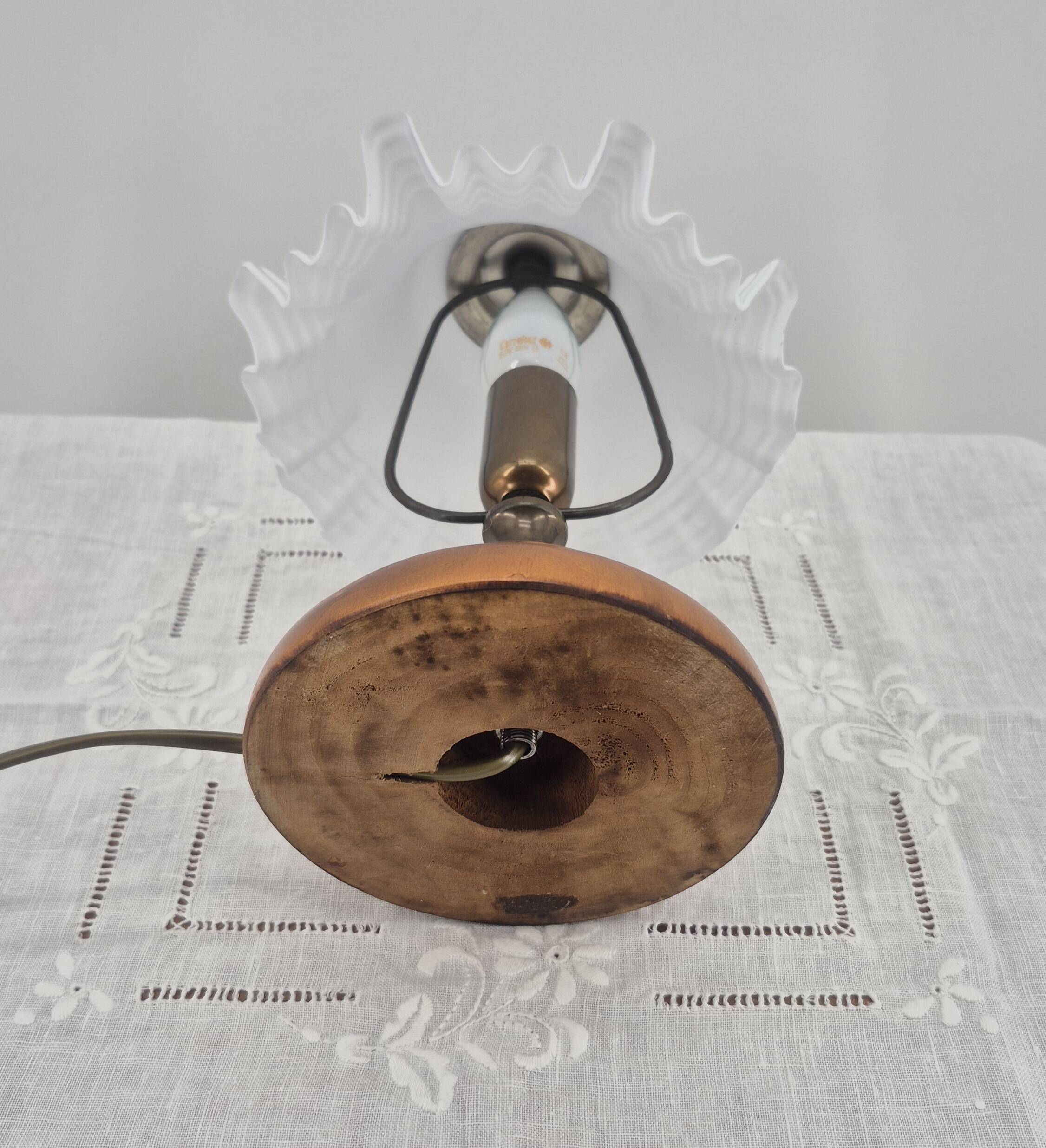 Lampe à poser vintage abat jour tulipe