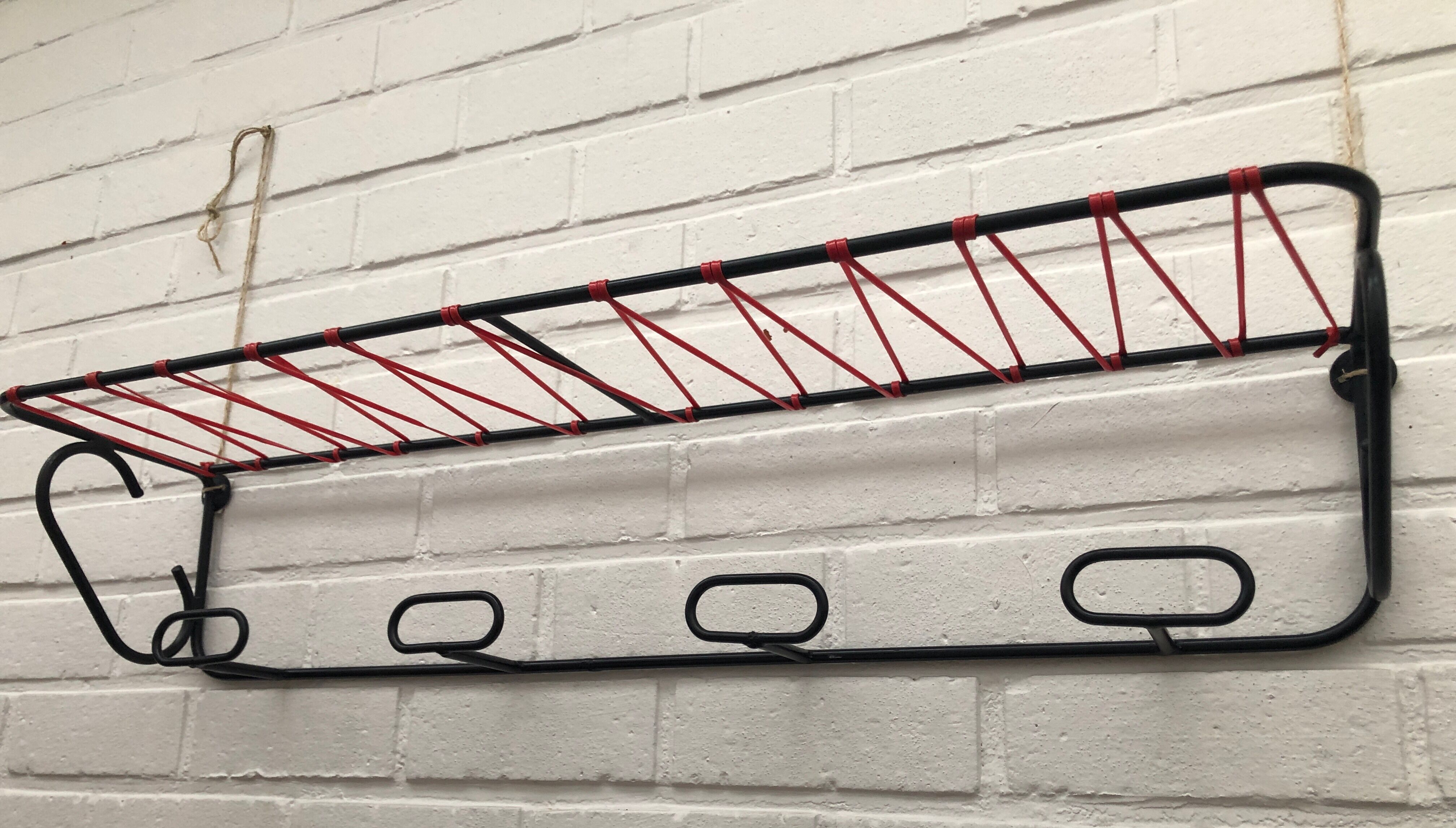 Coat rack of the 50s metal and scoubidou thread