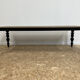 Table à manger classique en bois, pieds noirs, 12 couverts