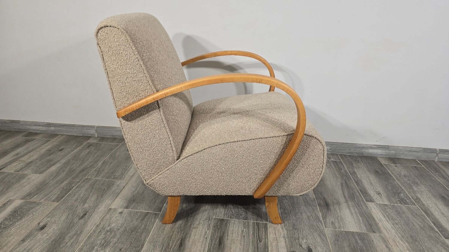 Art Deco Lounge Chair by Jindrich Halabala, 1940s
