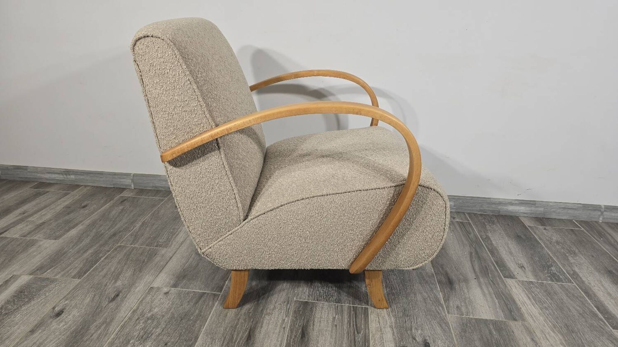 Fauteuil Art Déco par Jindrich Halabala, années 1940