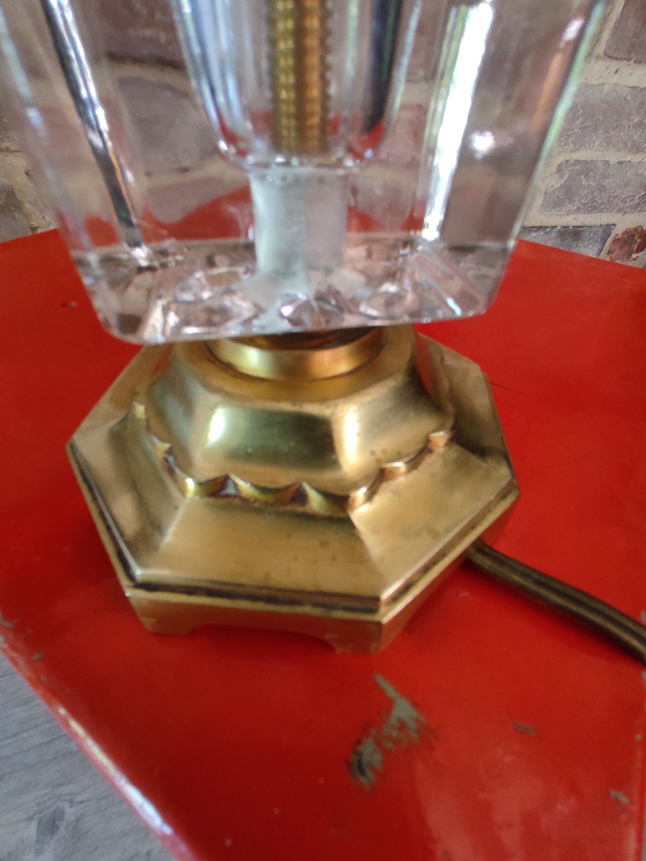 Bedside lamp in art deco glass