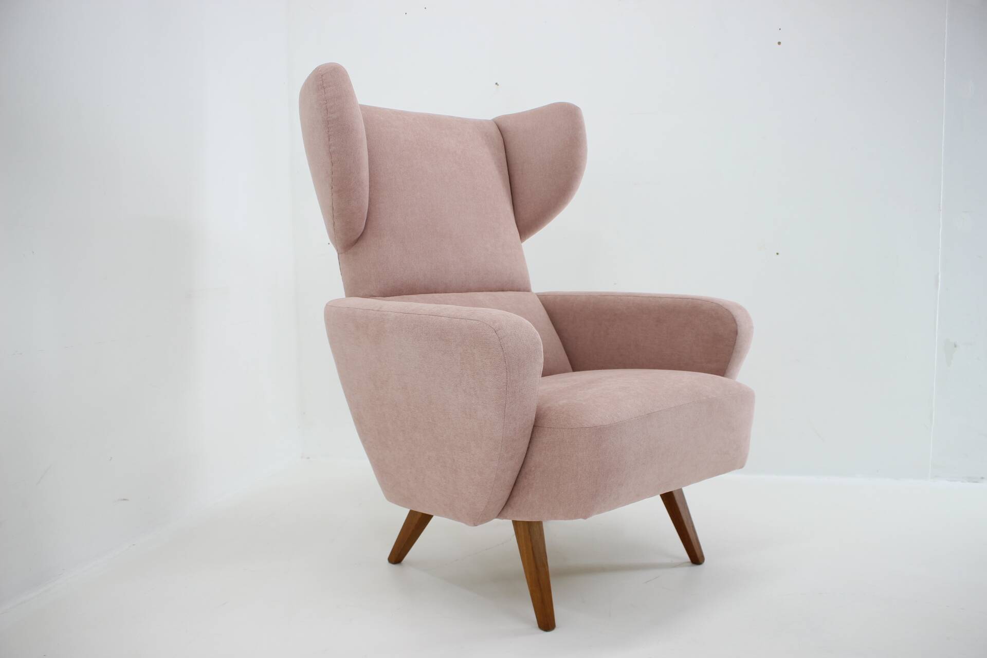 Chaise des années 1960, Tchécoslovaquie