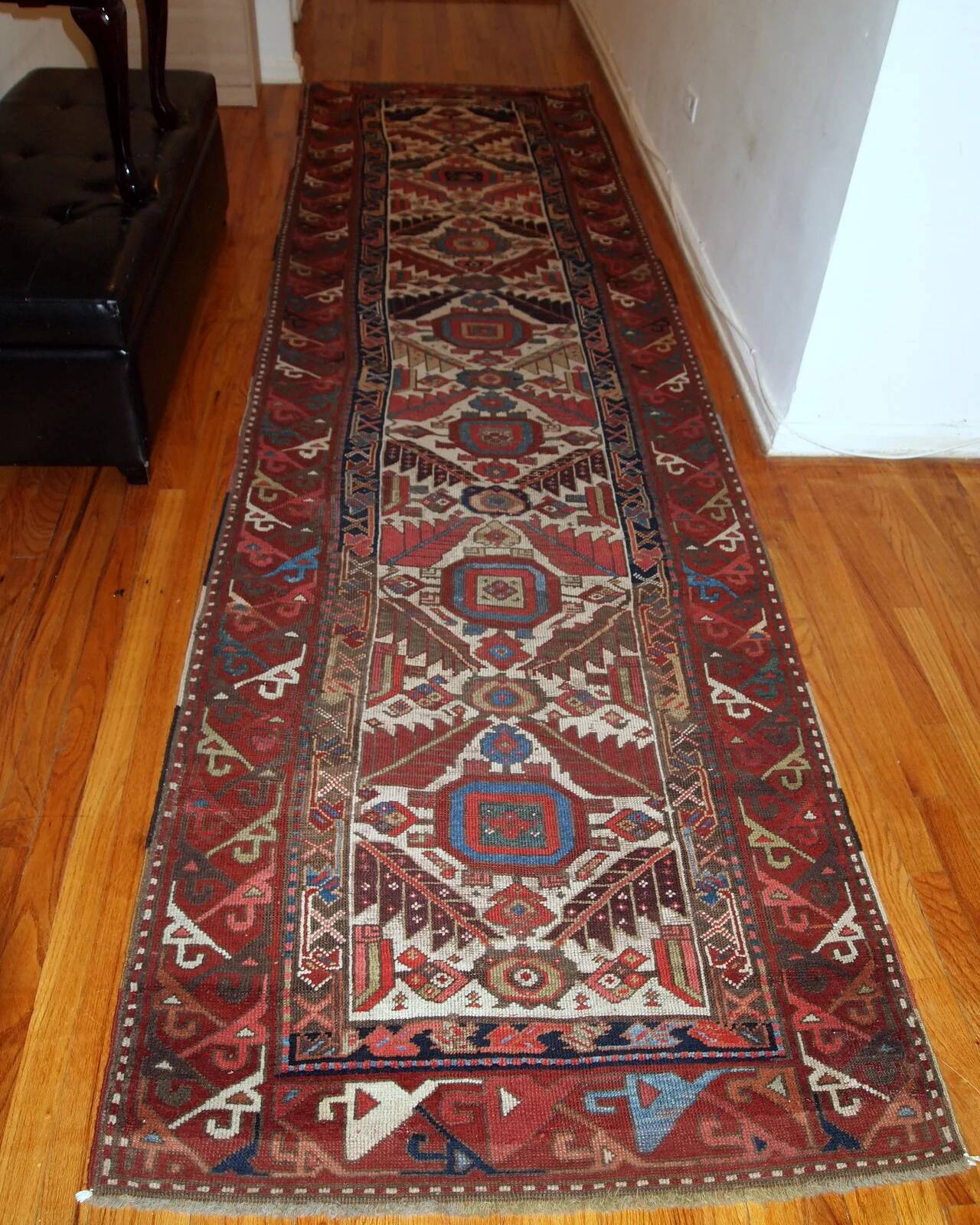 Tapis couloir antique fait main du Nord-Ouest persan 4' x 14,3' (122 cm x 436 cm) années 1840 - 1B658