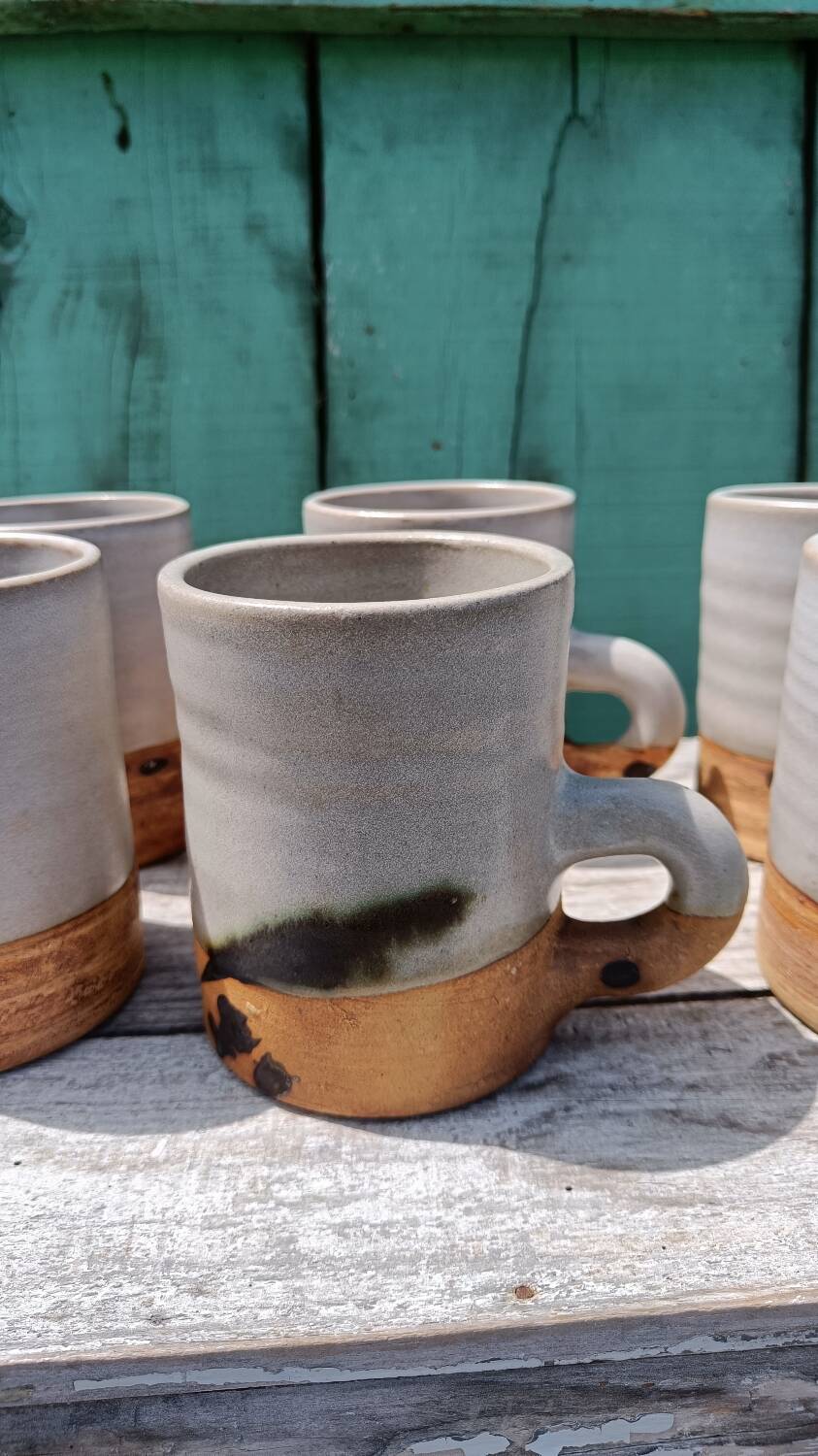 Colombier pottery ceramics