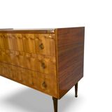 Italian mid century chest of drawers from the 1960s.