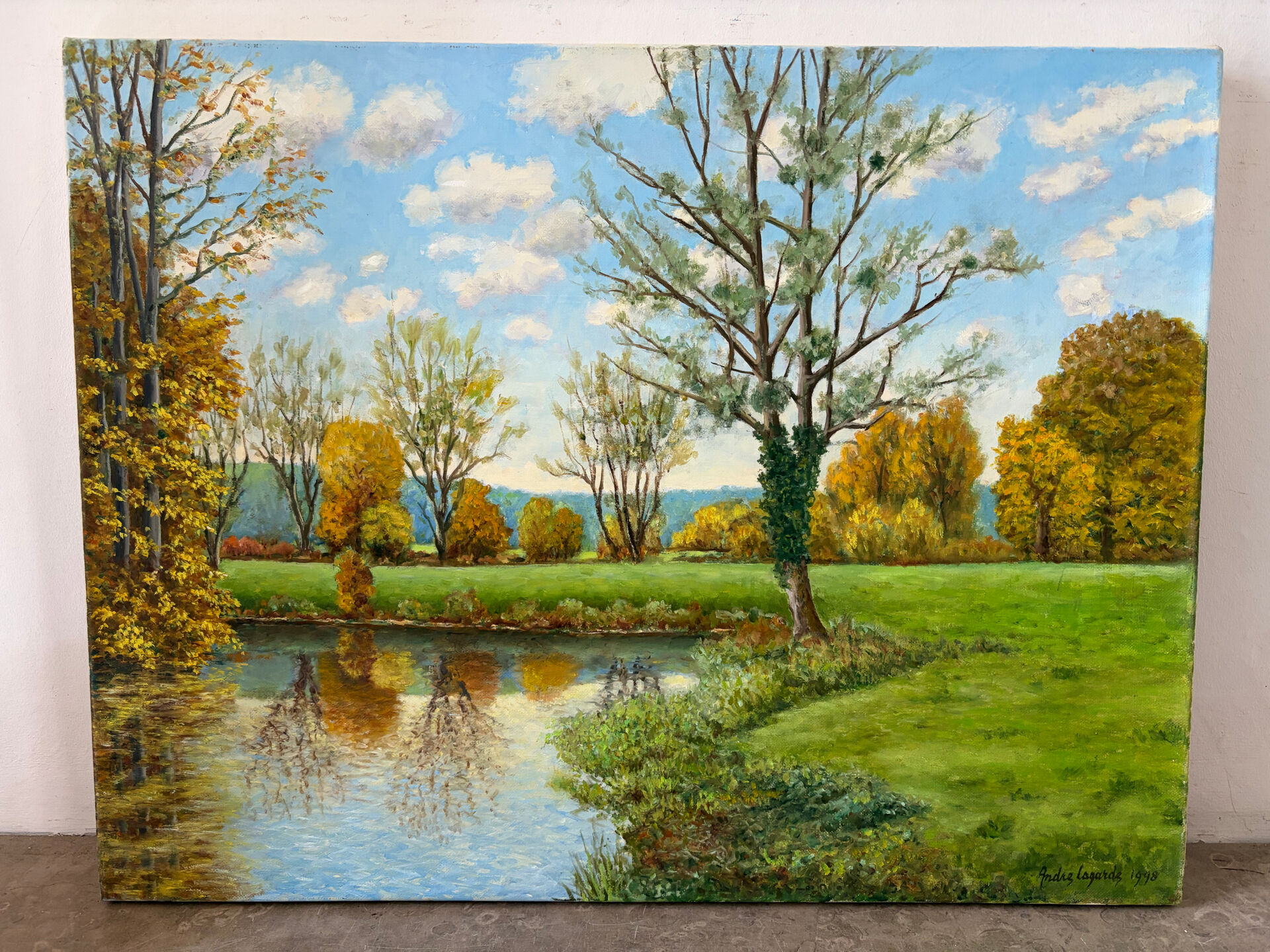 Paysage d’automne, huile sur toile signé Lagarde