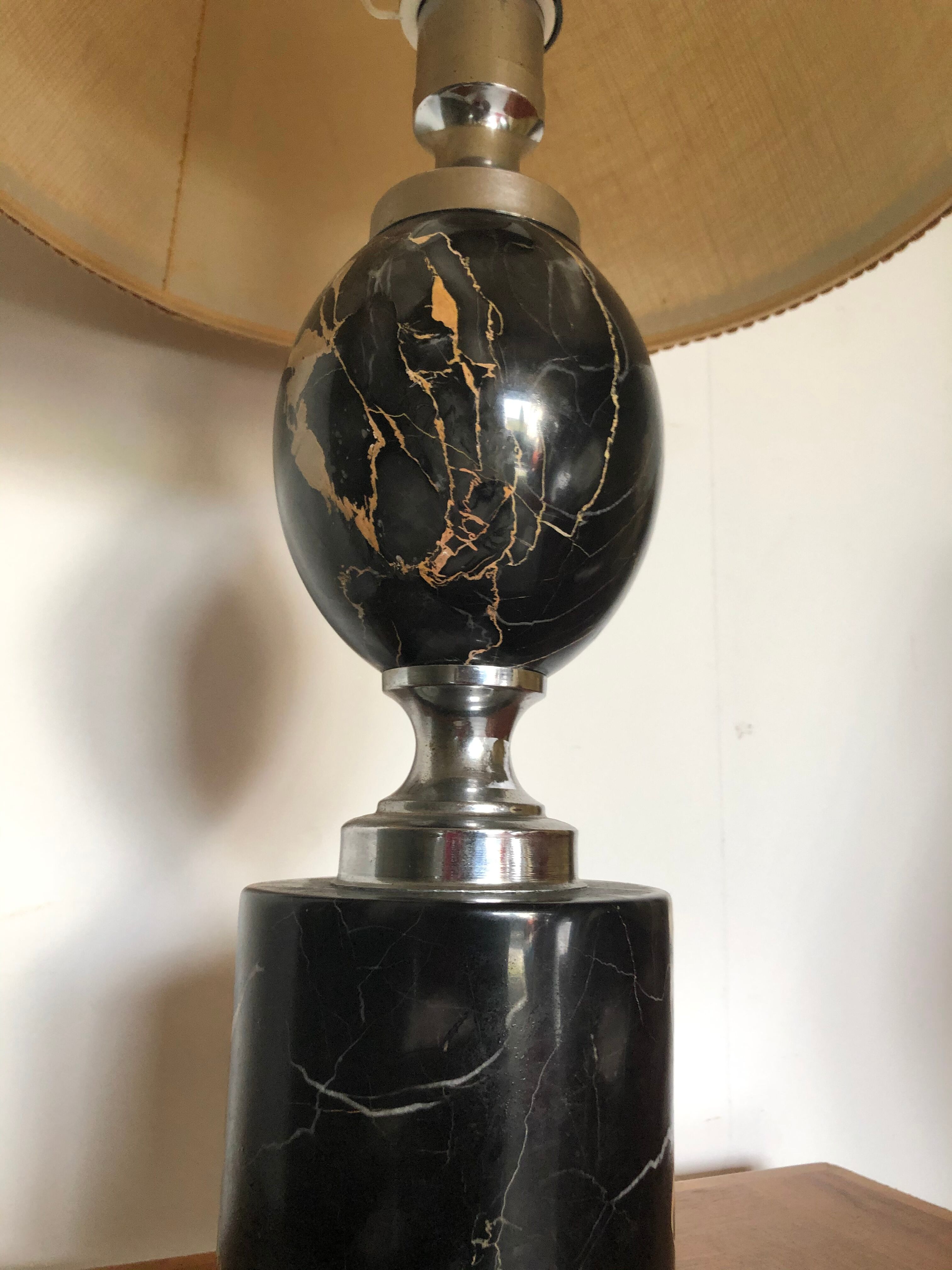 Marble lamp from the 1970s