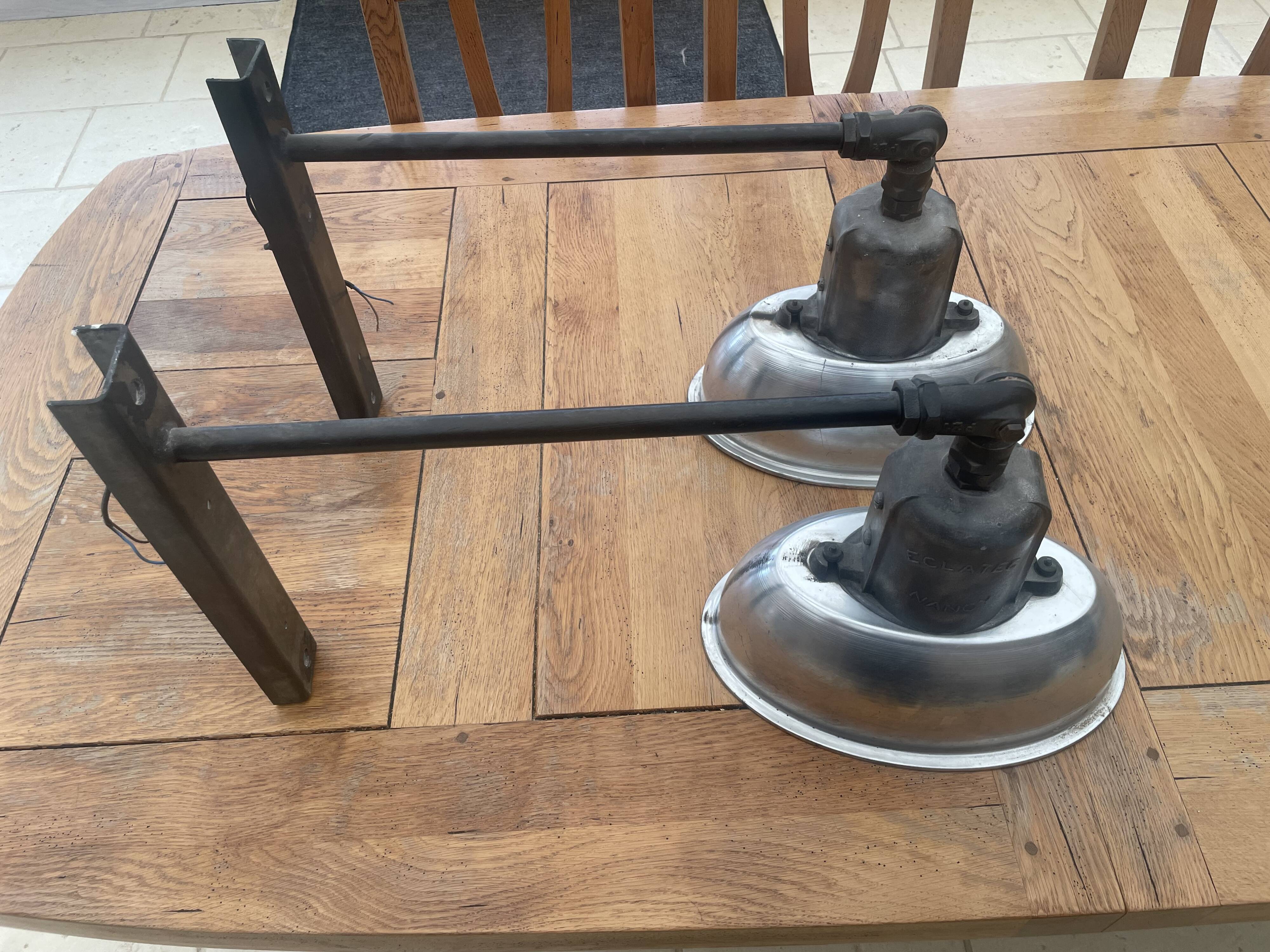 Eclatec industrial wall lights