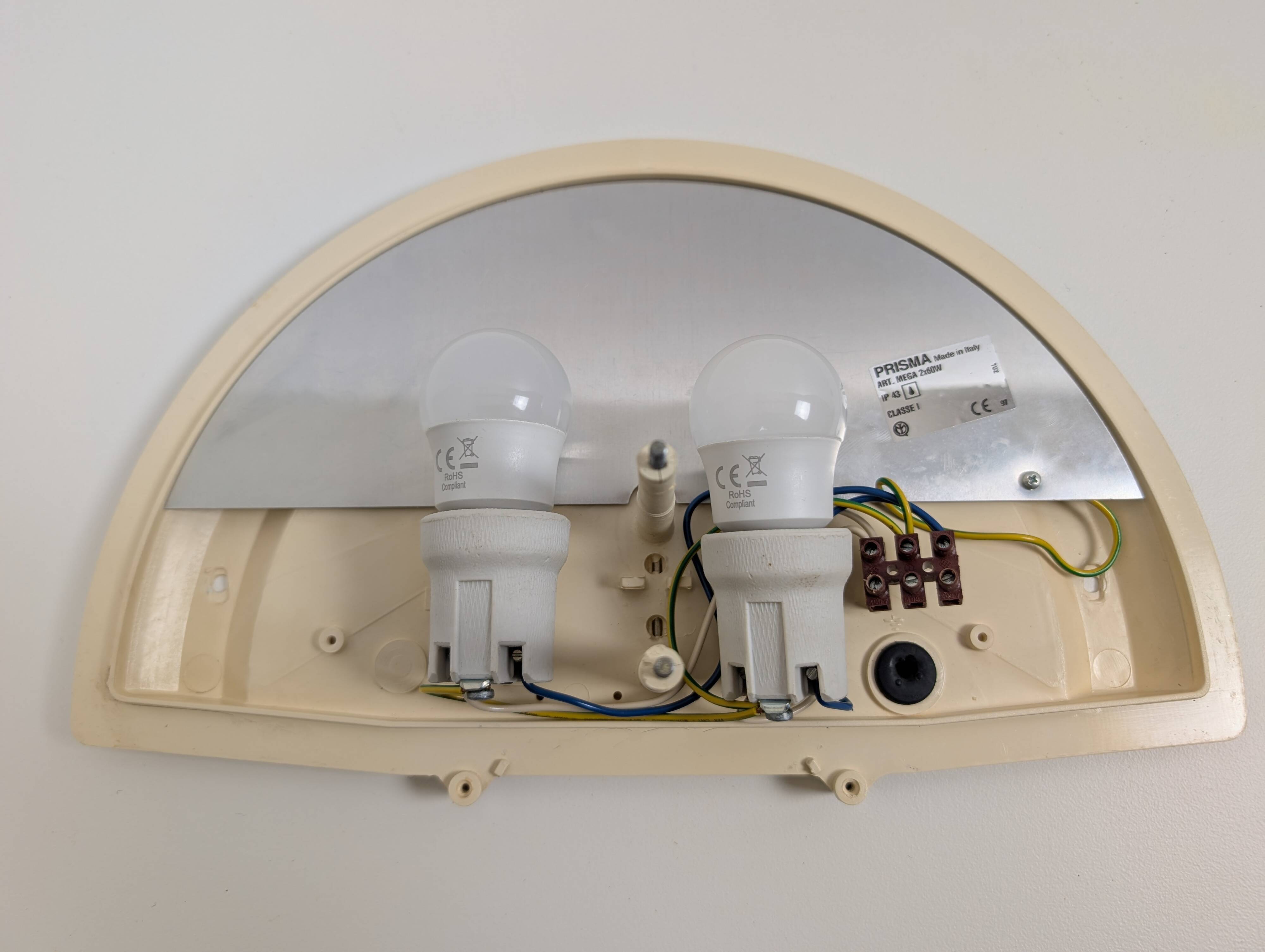 Prisma Italian wall light