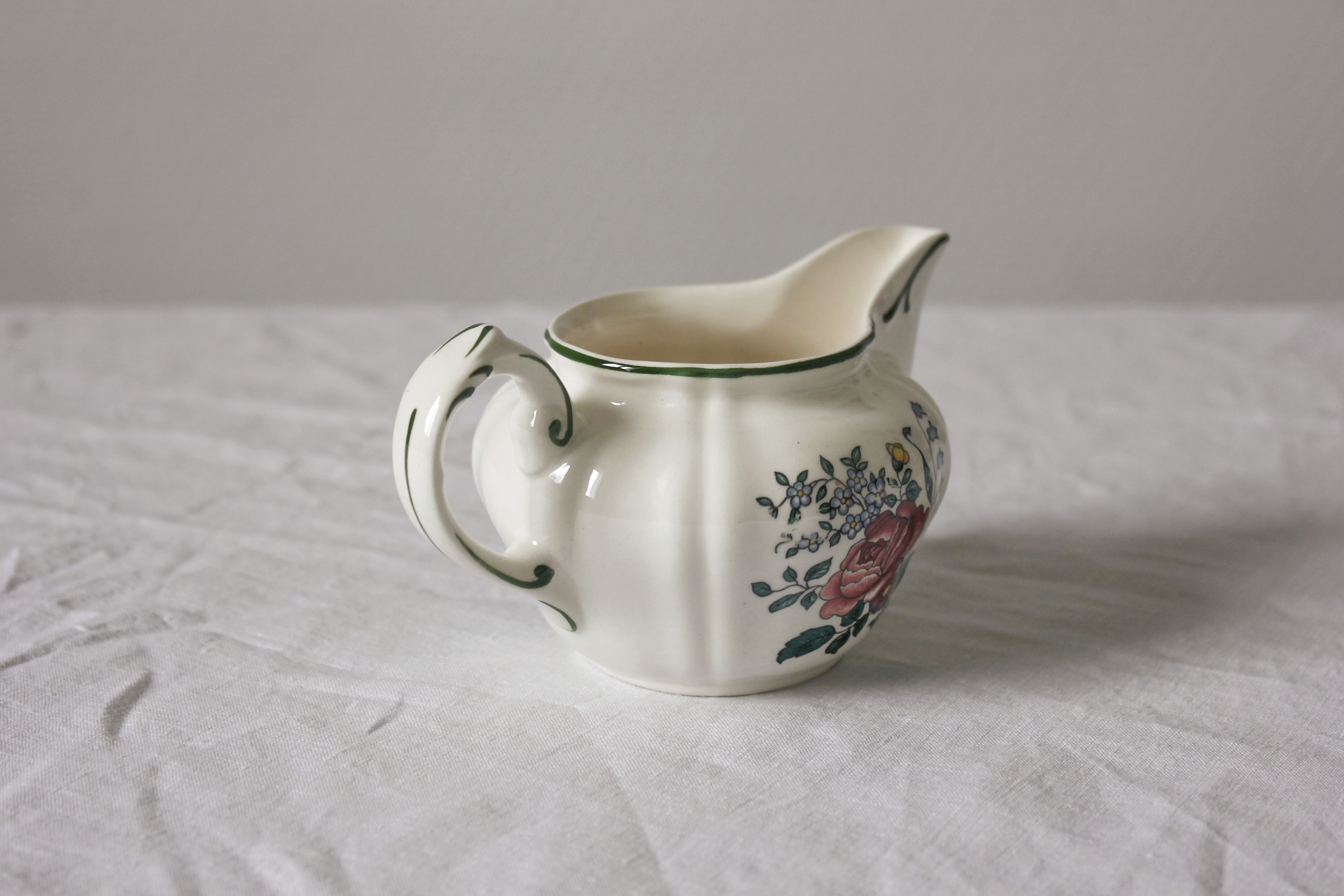 Vintage earthenware milk jug "Alt Strassburg" or "Vieux Strasbourg" by Villeroy & Boch