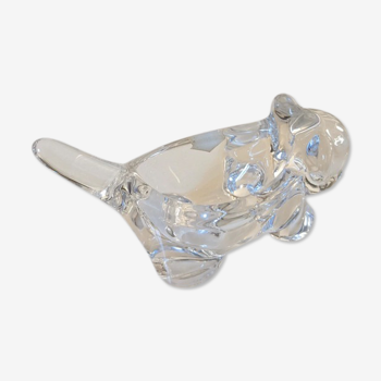 Empty lion cub crystal pocket