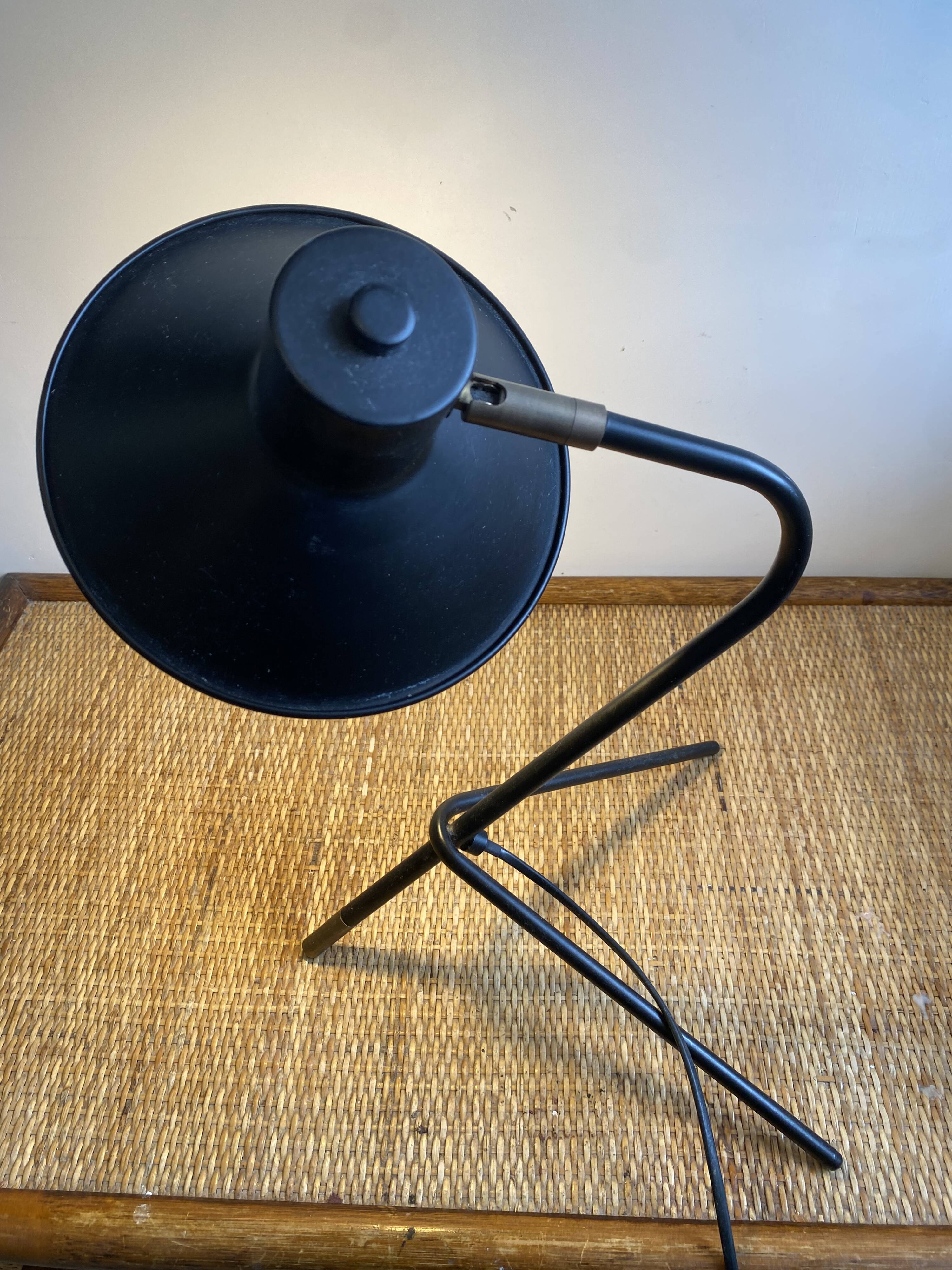 Vintage 1970s black cocotte lamp
