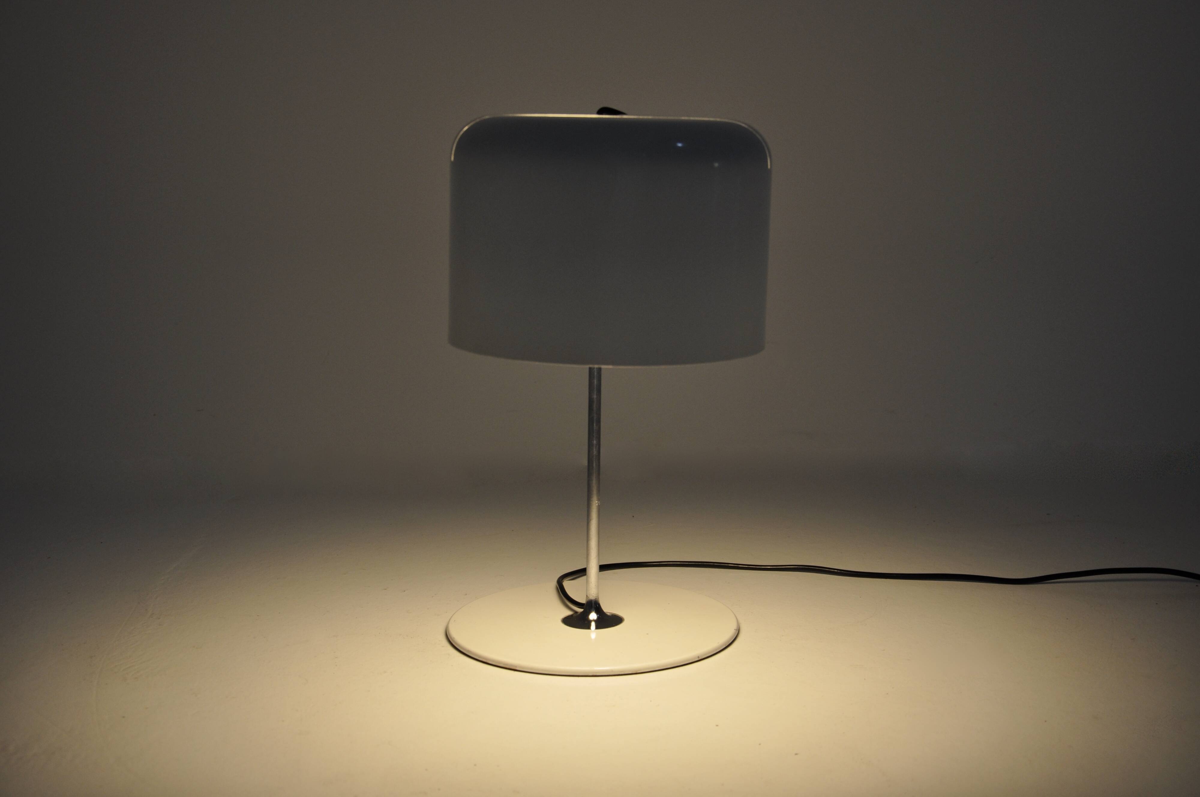 Lampe de table "Coupé" par Joe Colombo pour Oluce, 1960s