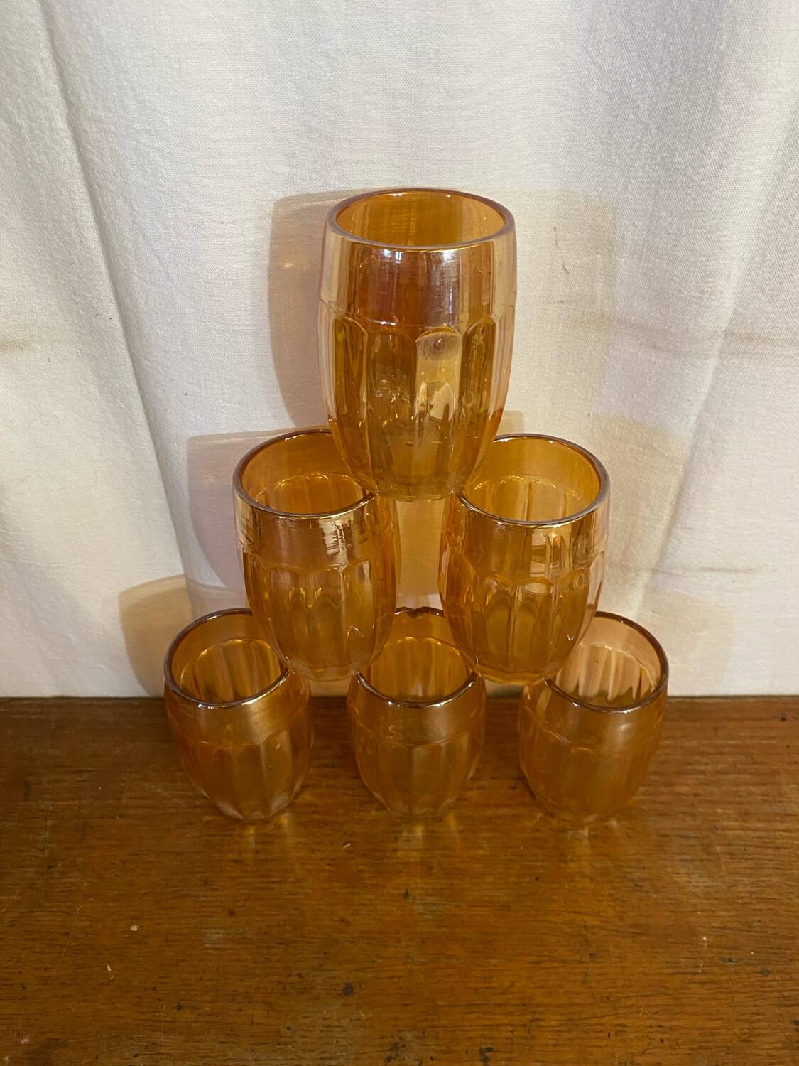 6 verres gobelets vintage en verre orange irisé