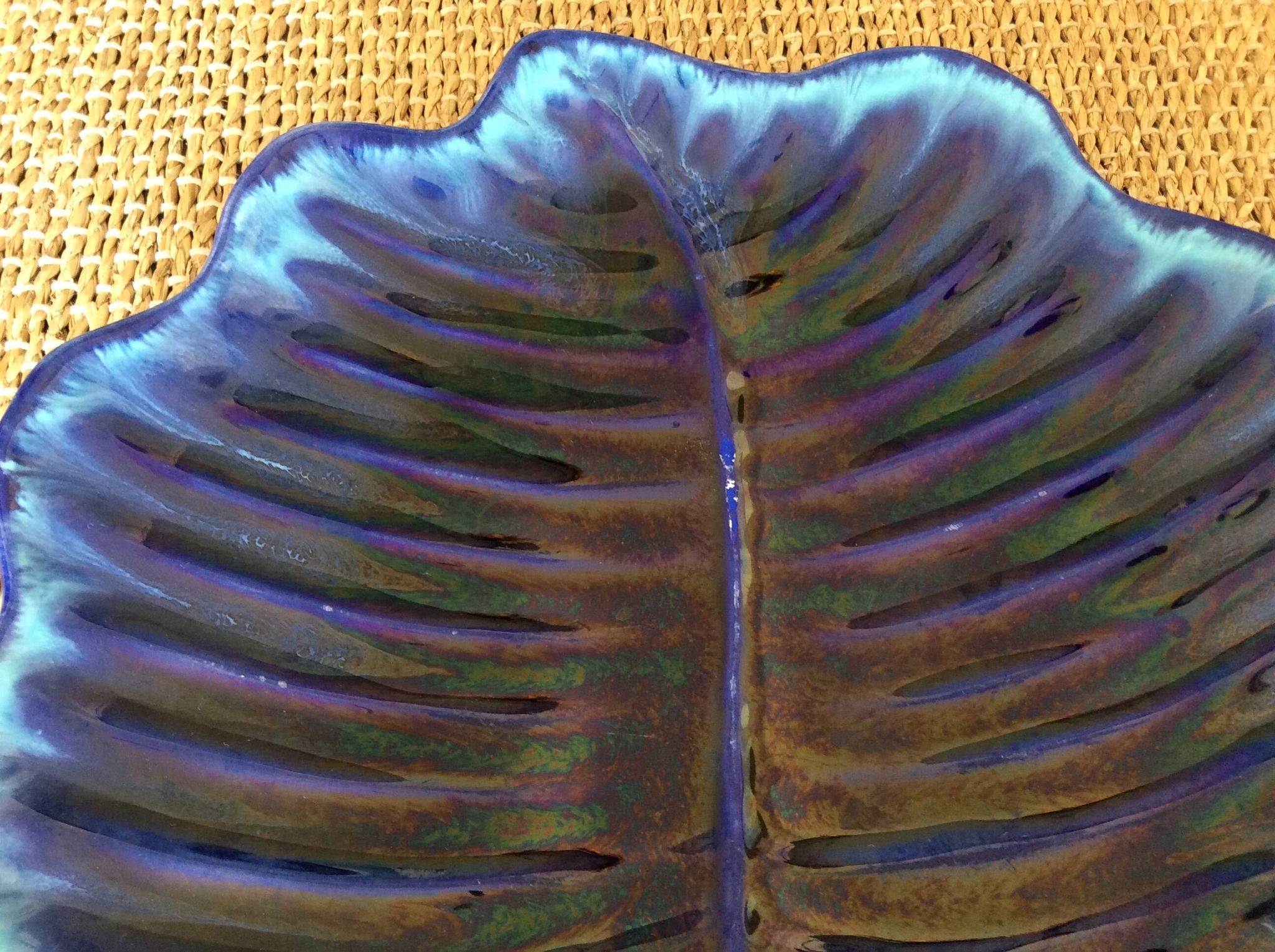 Plat barbotine Vallauris